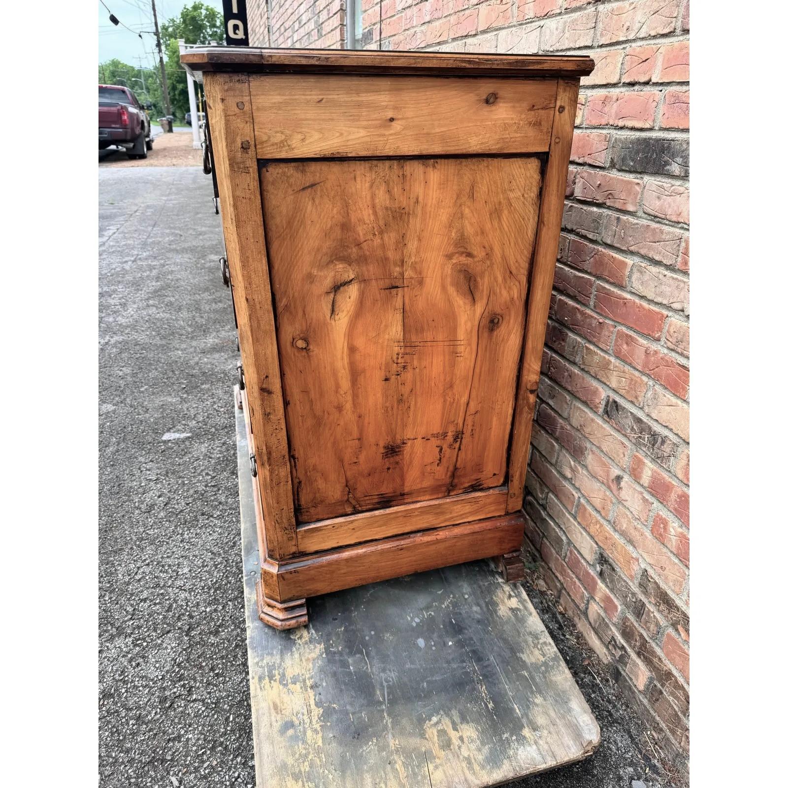 19th Century Louis Philippe Chest of Drawers For Sale 1
