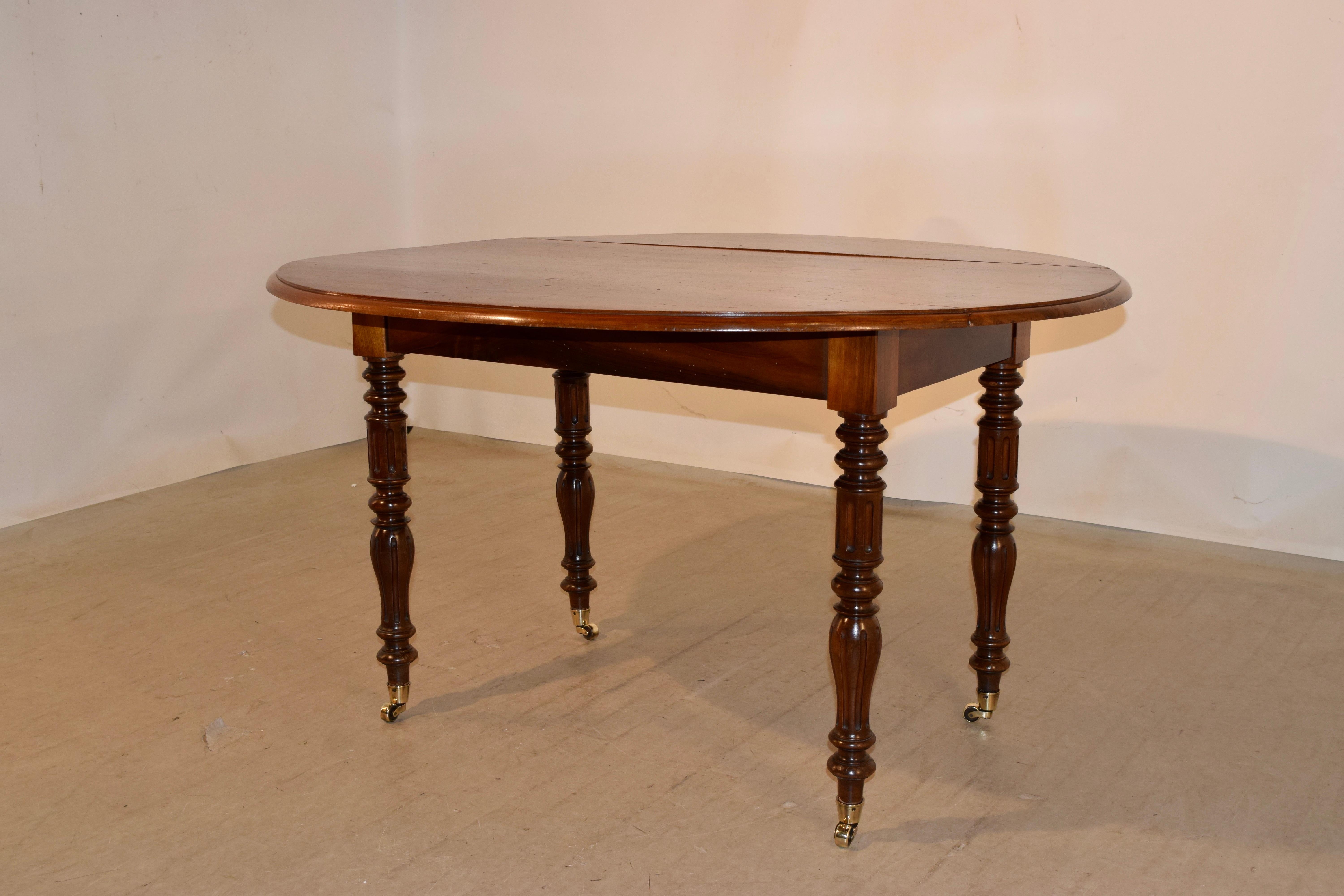 19th Century Louis Philippe Drop-Leaf Table 1