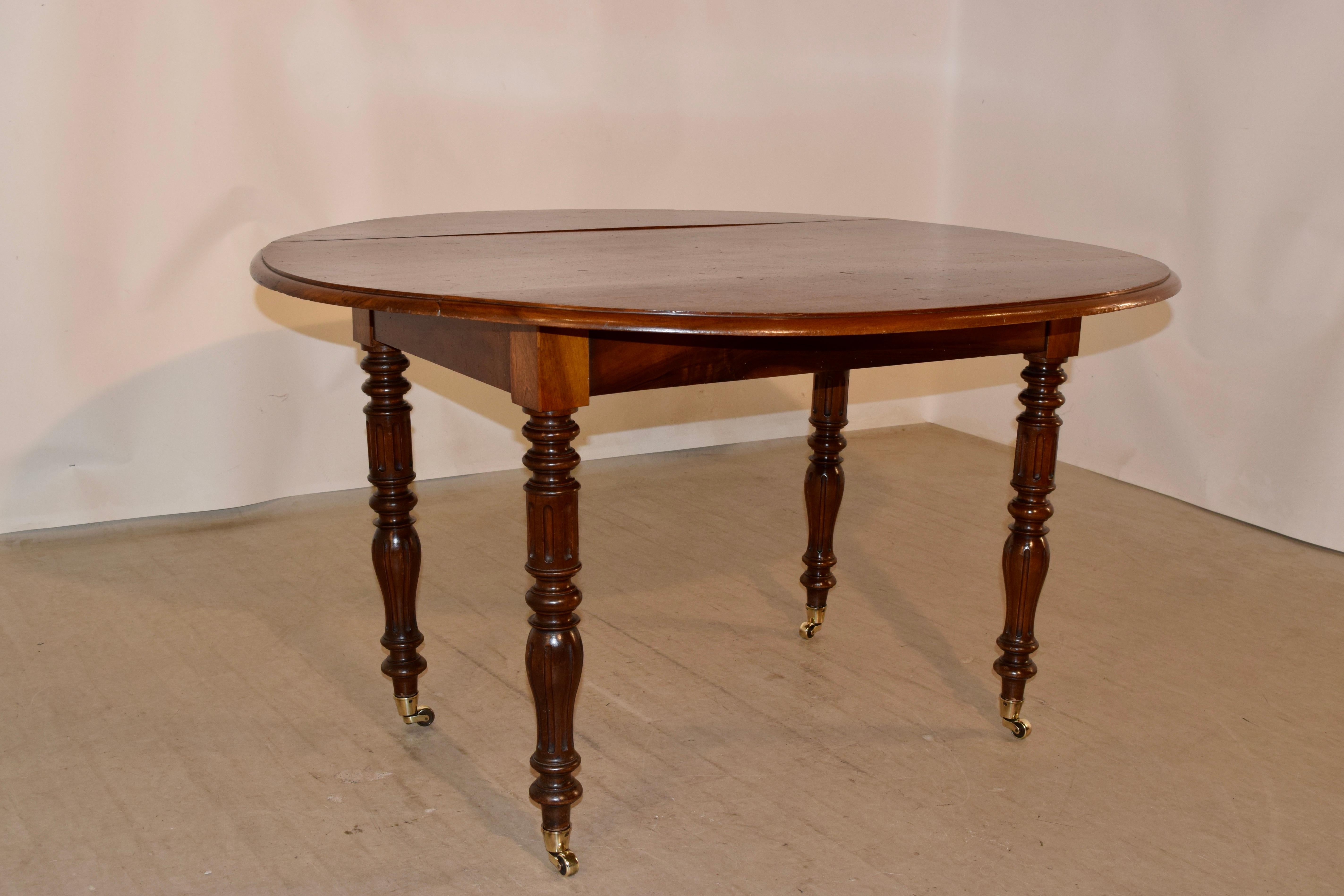 19th Century Louis Philippe Drop-Leaf Table 2
