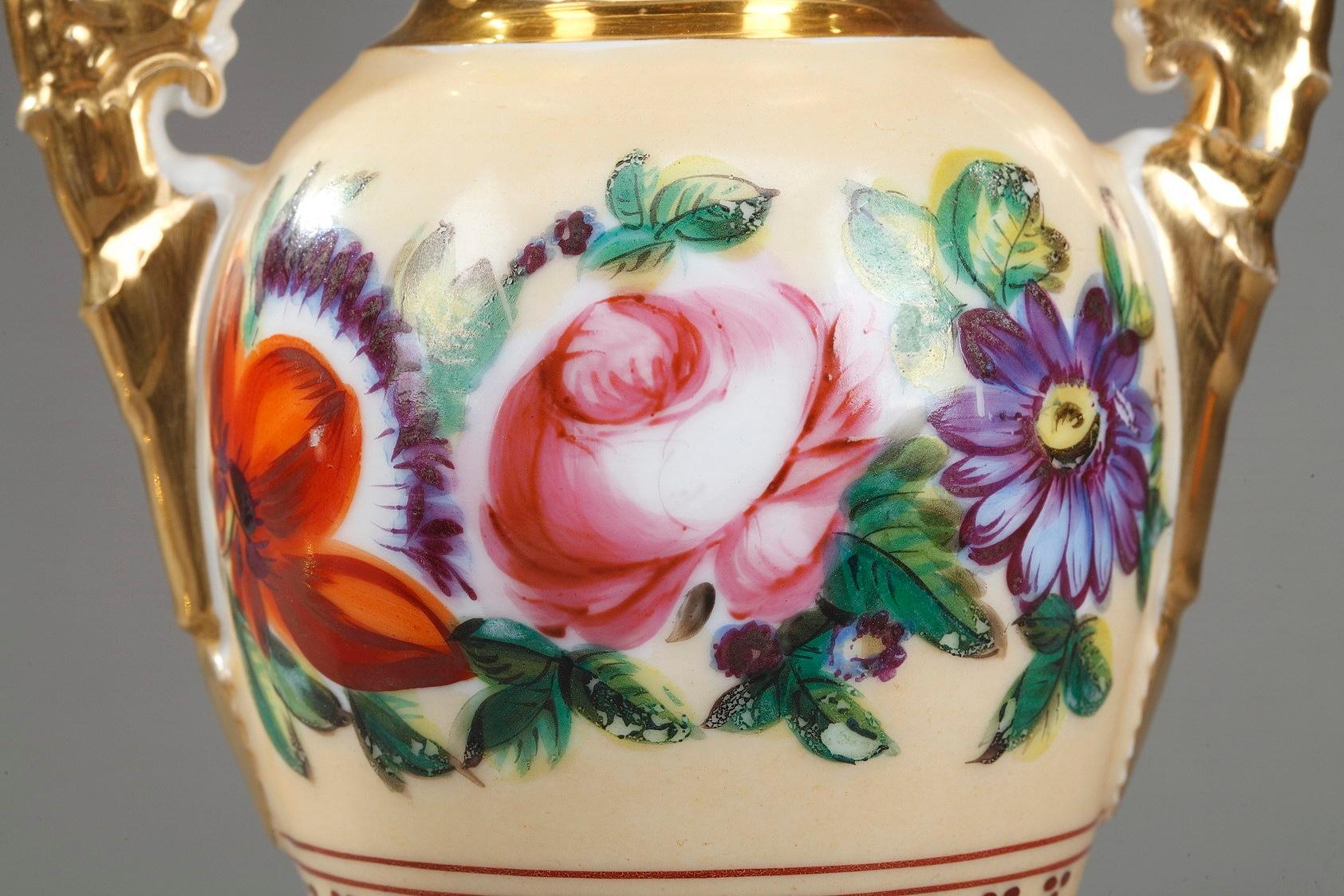 19th Century Louis-Philippe Etruscan Porcelain Vases with Floral Decoration 5