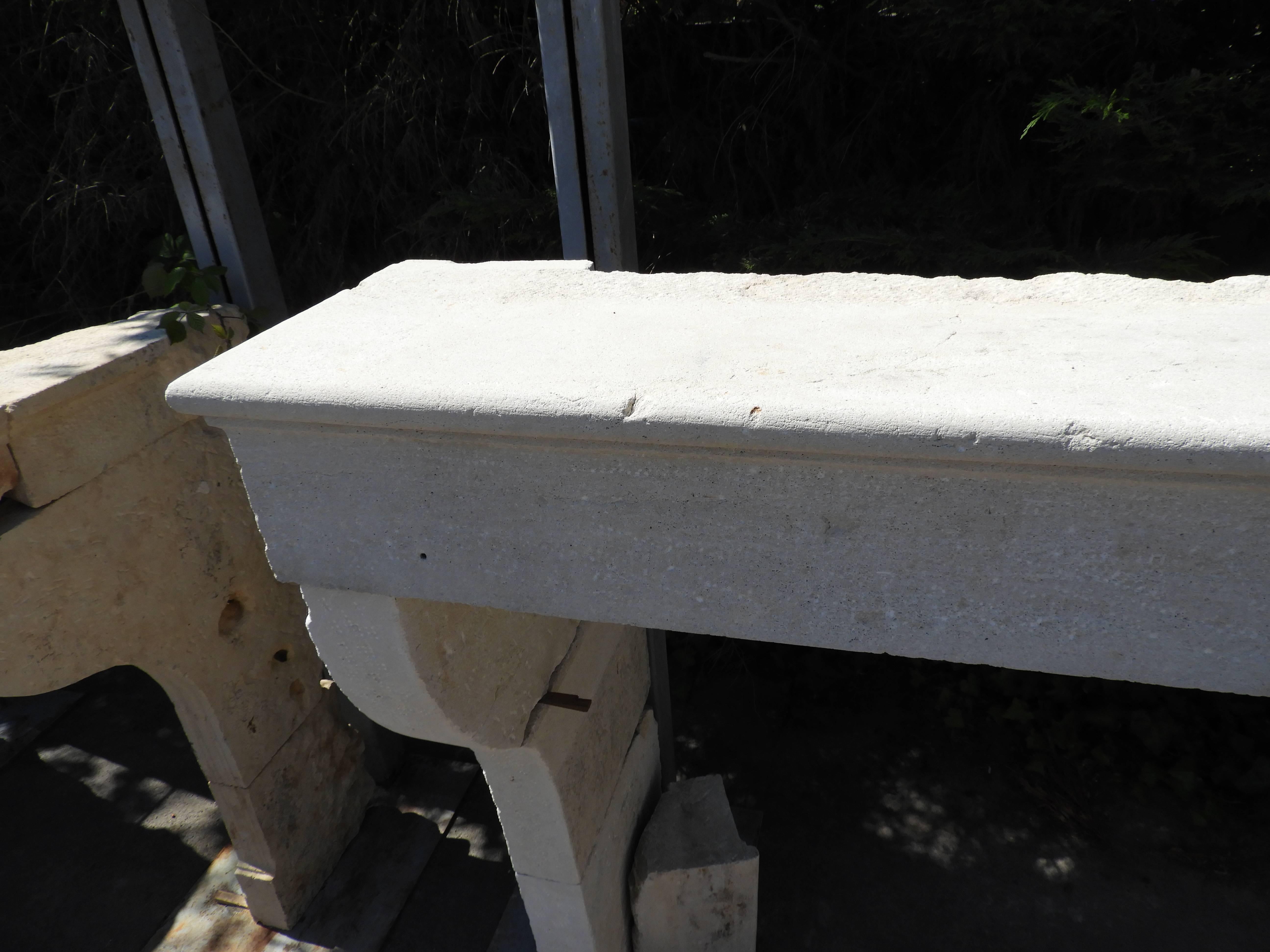 19th Century Louis Philippe Fireplace in Limestone In Good Condition For Sale In Zedelgem, BE