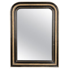 Espejo dorado francés Louis Philippe del siglo XIX 41" de alto por 30,5" de ancho