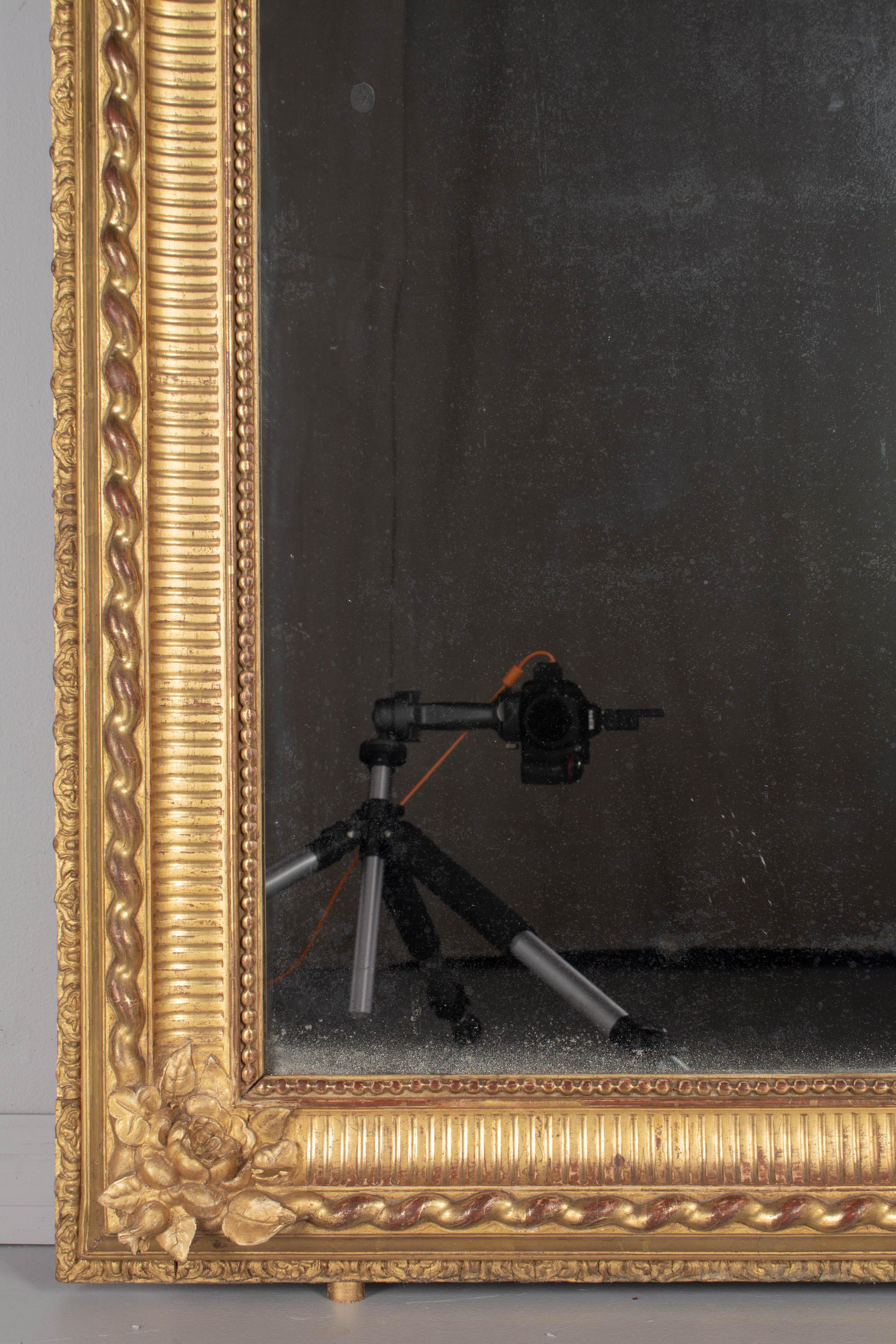 XIXe siècle Miroir doré français Louis Philippe du 19ème siècle en vente
