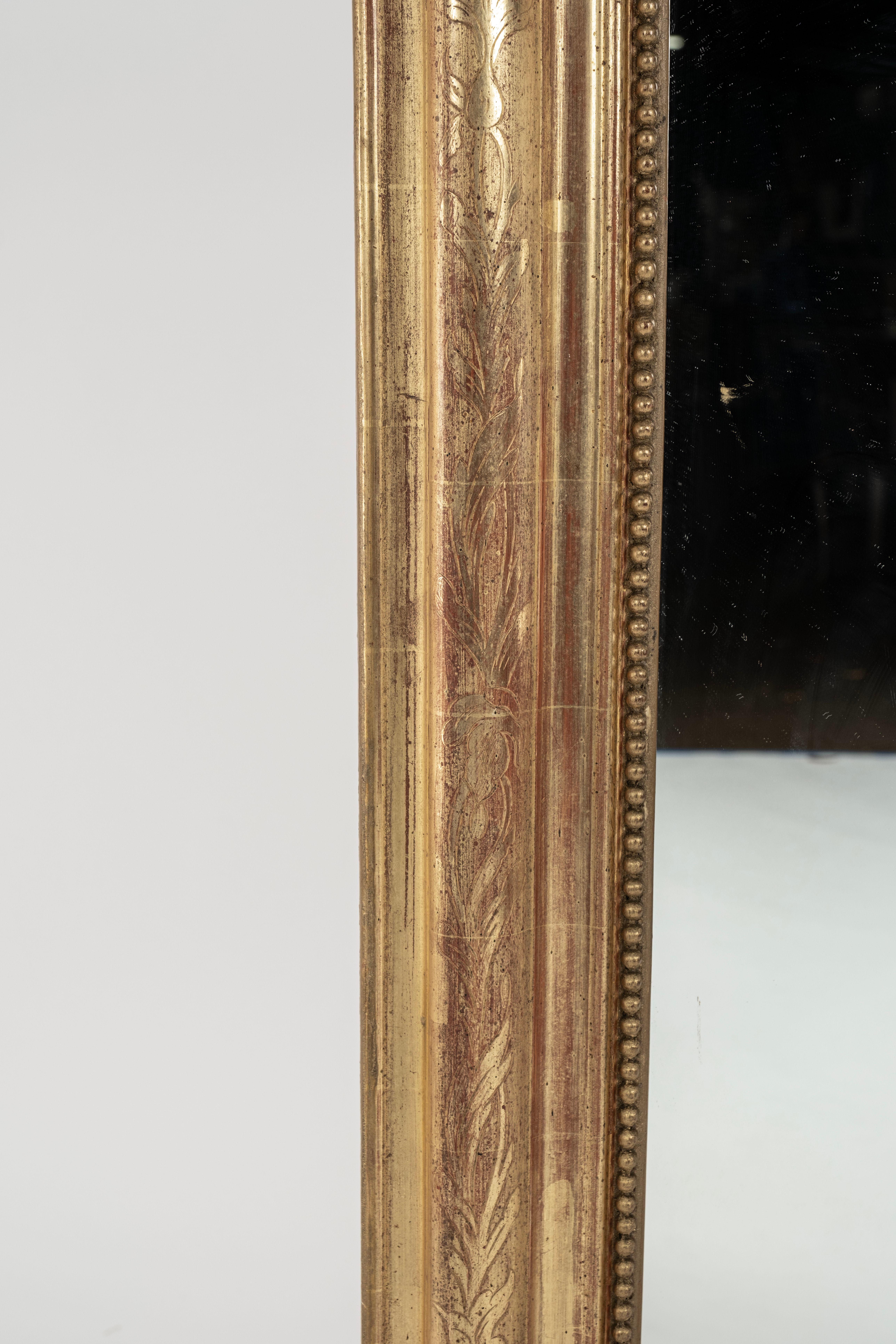 Specchio in legno dorato Louis Philippe del XIX secolo in vendita 4