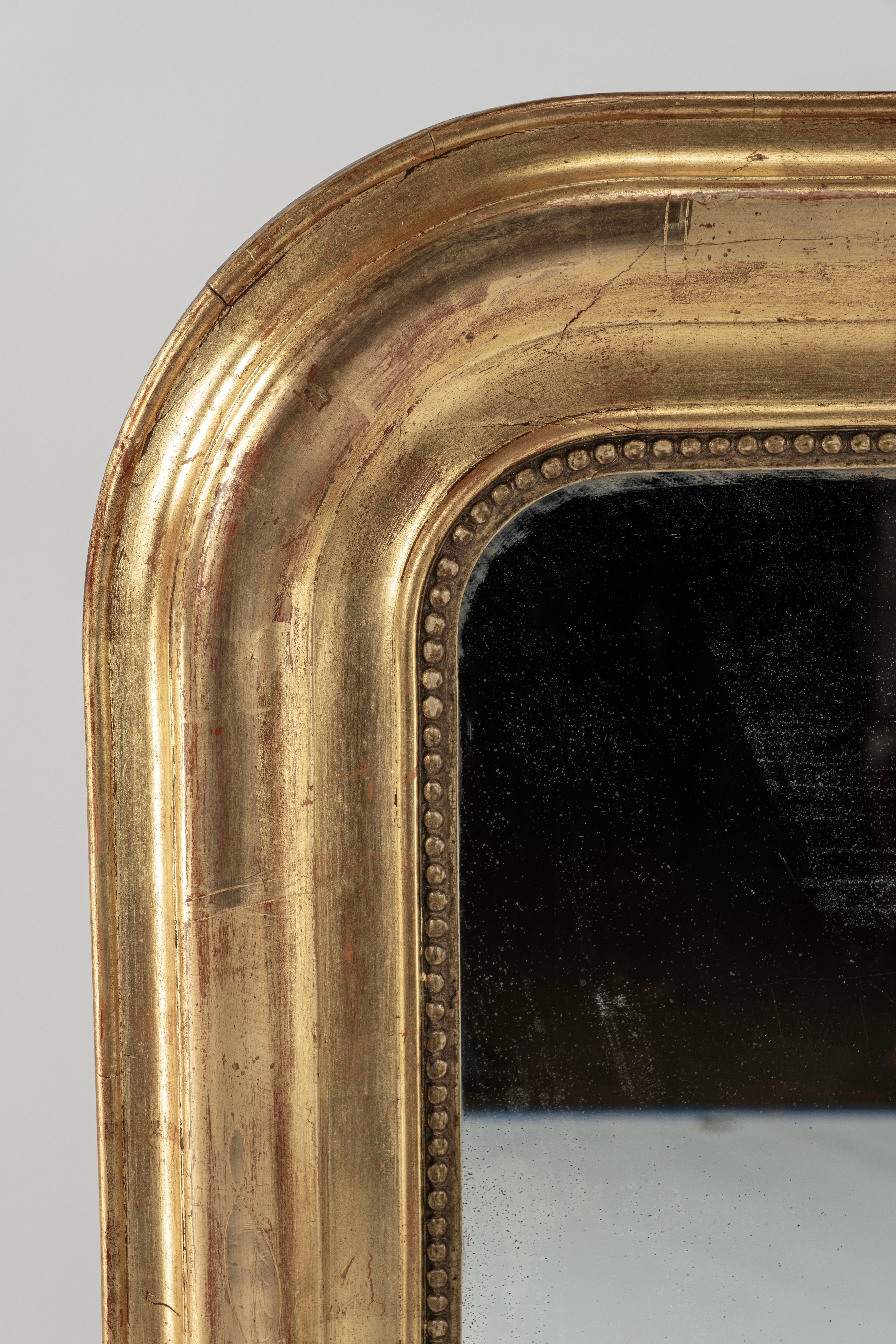 Legno dorato Specchio in legno dorato Louis Philippe del XIX secolo in vendita