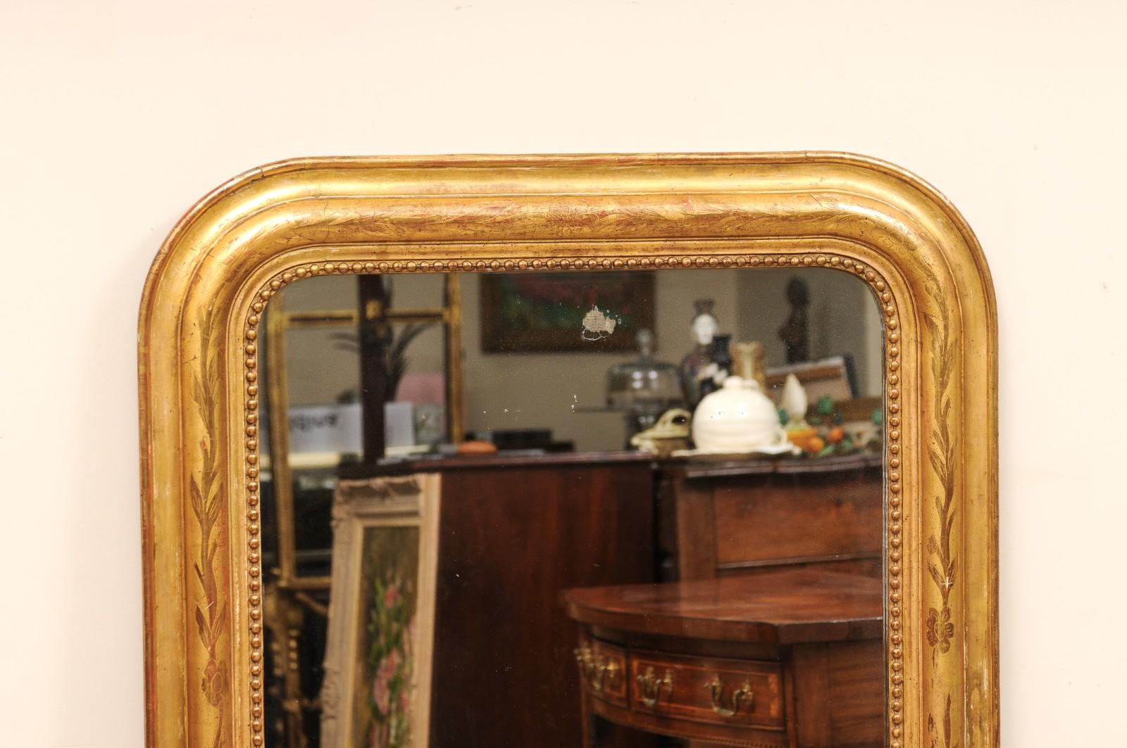 Specchio in legno dorato Louis Philippe del XIX secolo con vetro originale in vendita 4