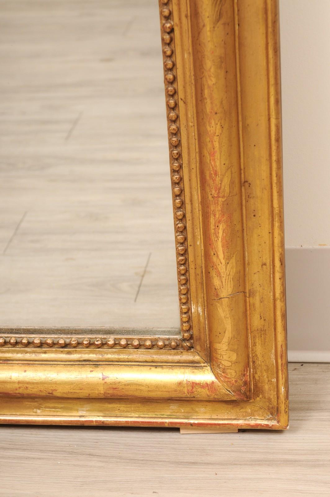 Intagliato a mano Specchio in legno dorato Louis Philippe del XIX secolo con vetro originale in vendita