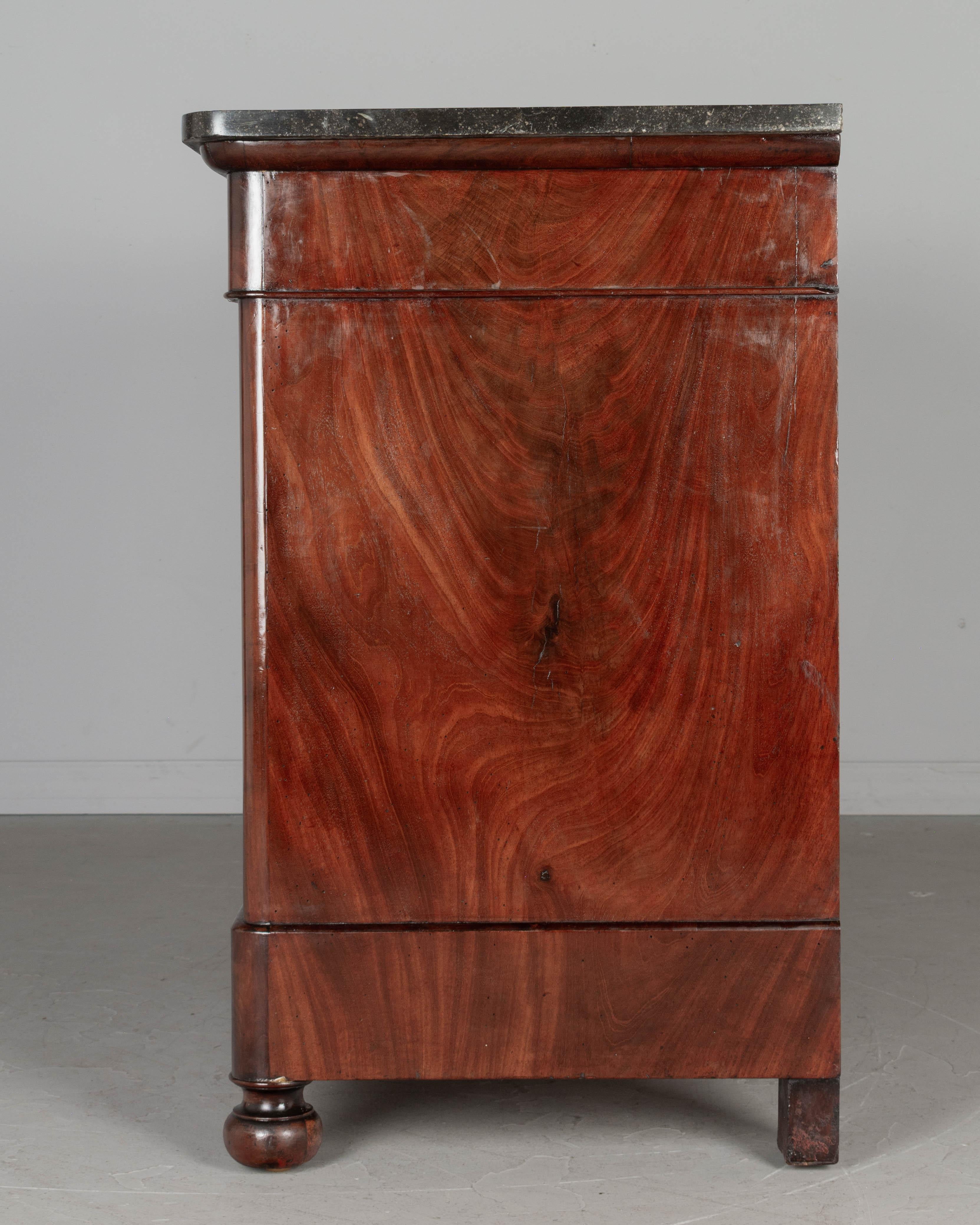 19th Century Louis Philippe Mahogany Commode For Sale 4