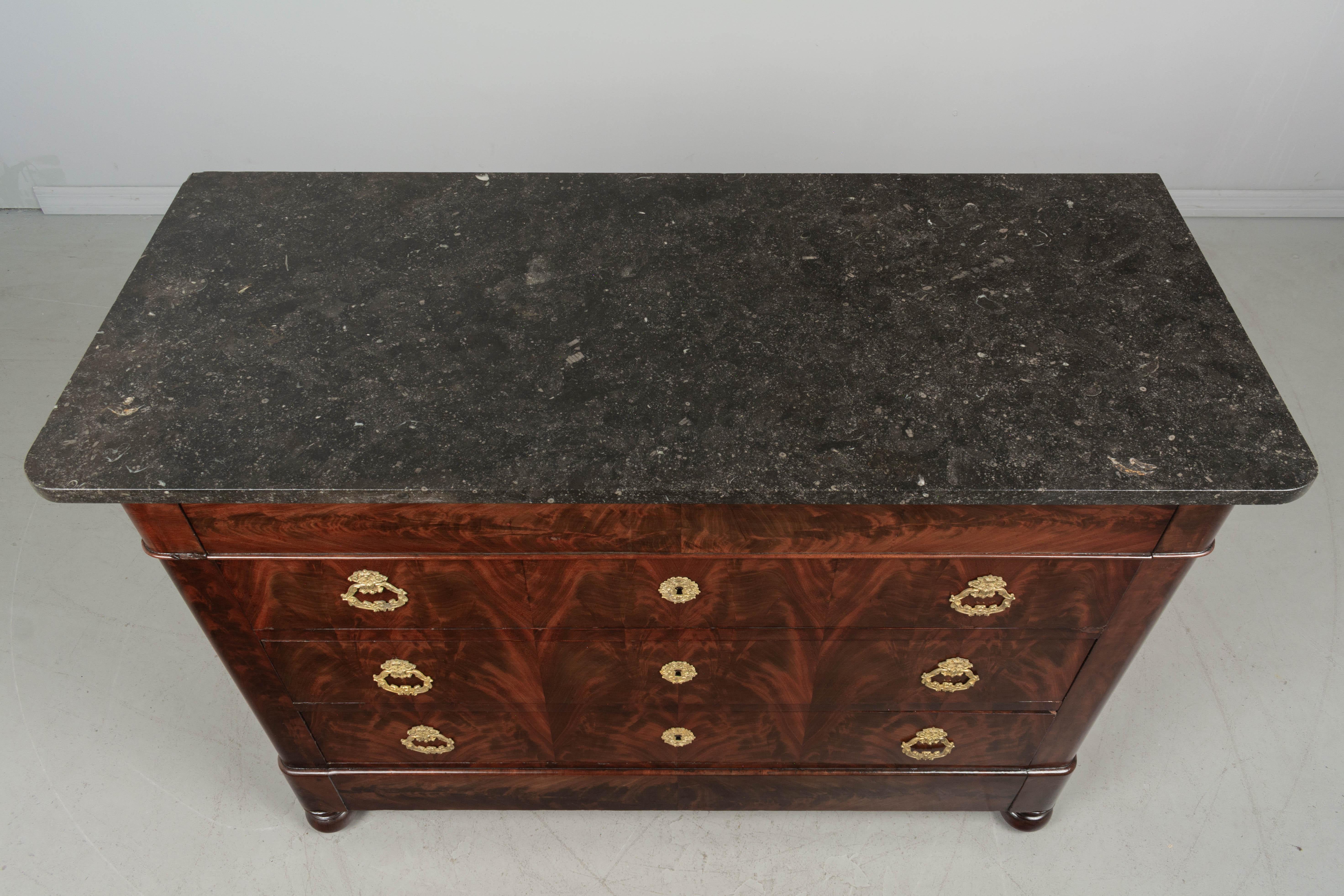 19th Century Louis Philippe Mahogany Commode For Sale 6