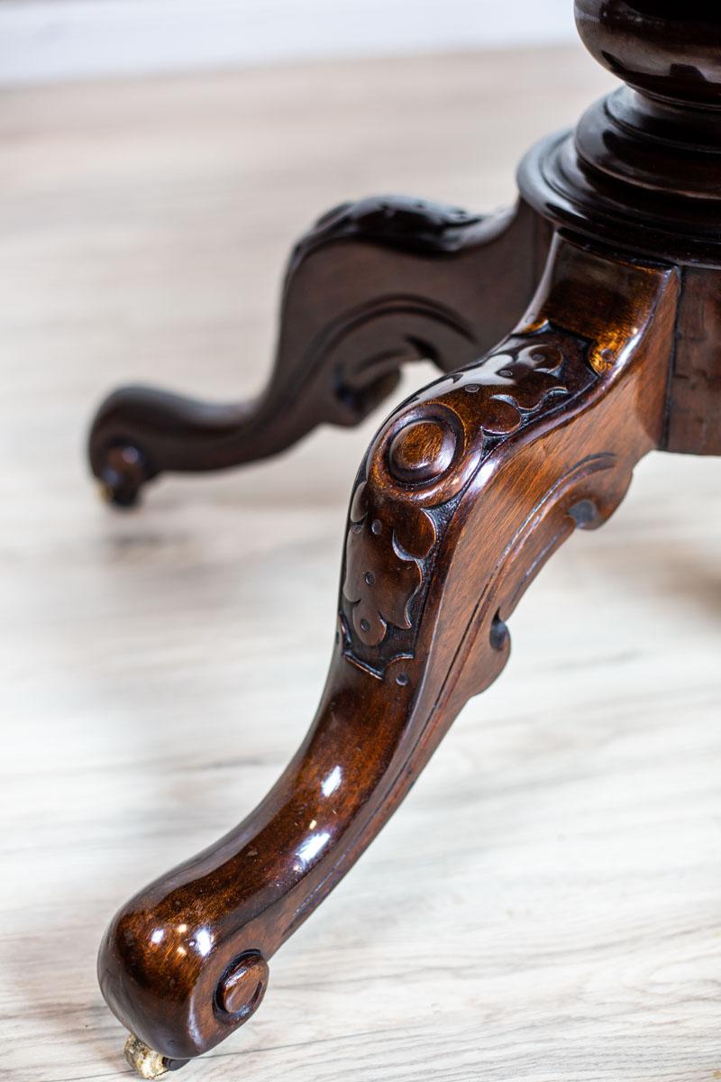 19th Century Louis Philippe Mahogany Table with Chairs 1