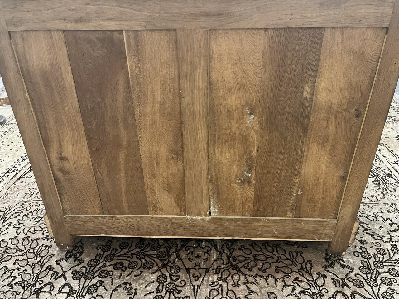 Commode con piano in marmo Louis Philippe del XIX secolo in vendita 2
