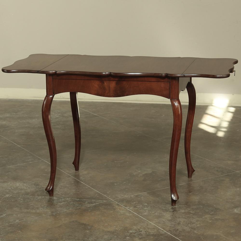 Hand-Crafted 19th Century Louis Philippe Period Mahogany Drop Leaf Table For Sale