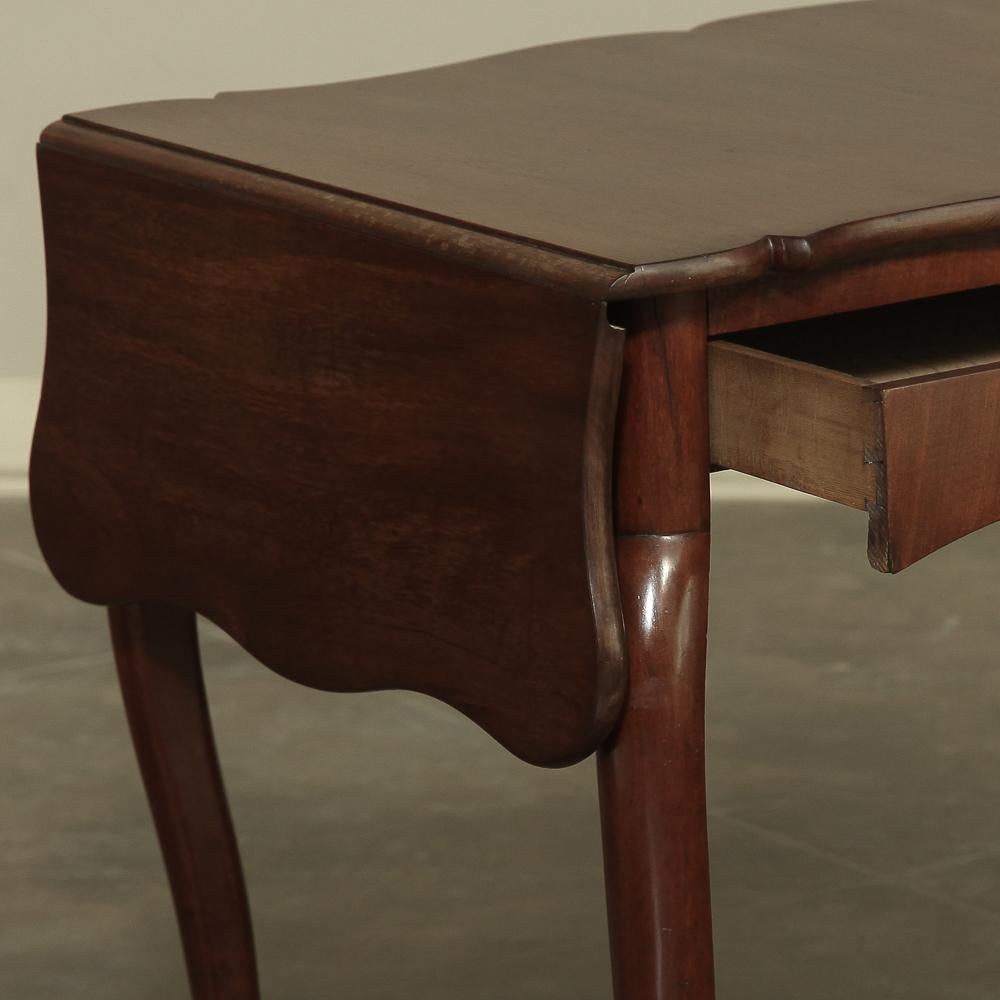19th Century Louis Philippe Period Mahogany Drop Leaf Table For Sale 3
