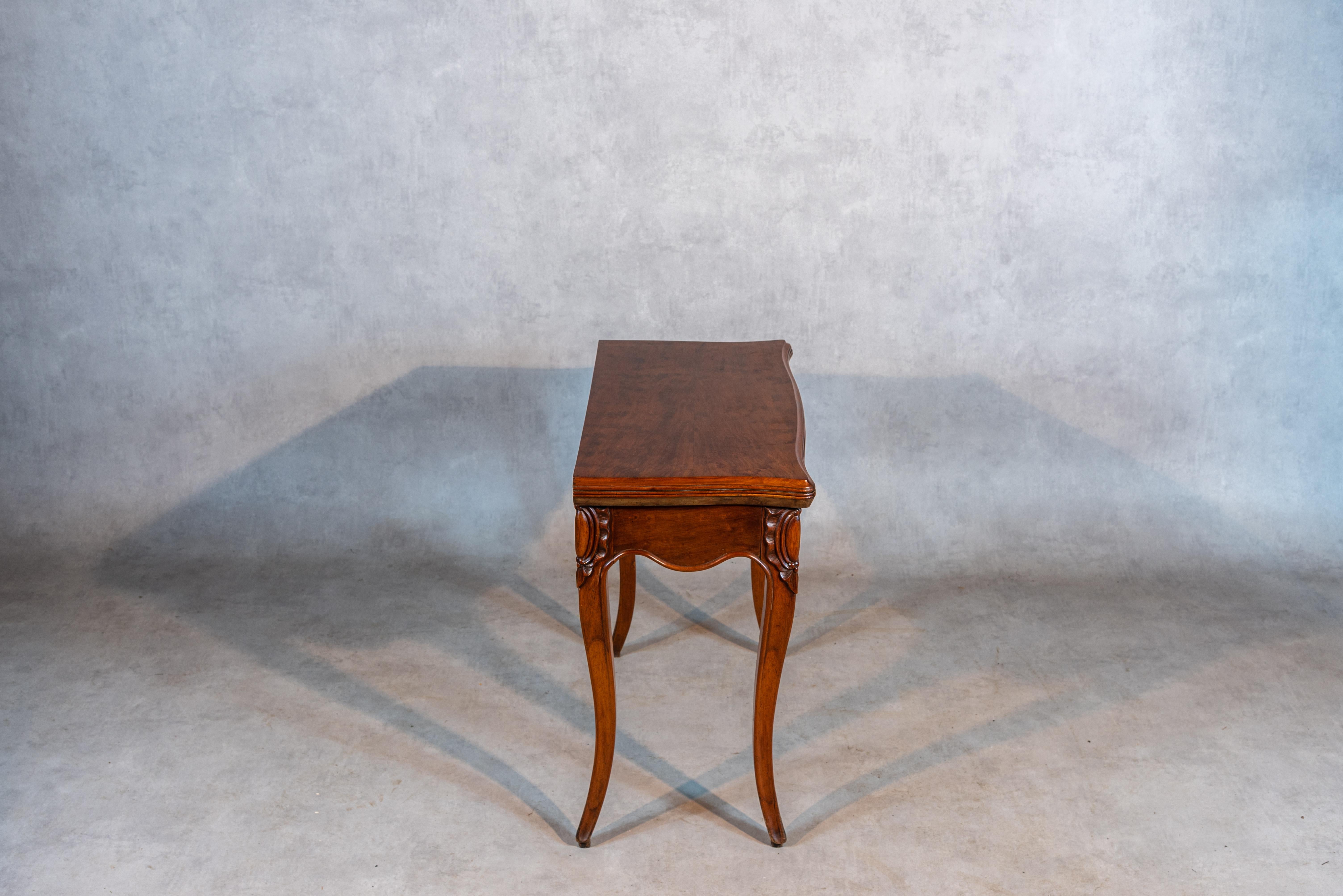 French 19th Century Louis Philippe Rocaille Style Mahogany Game Table