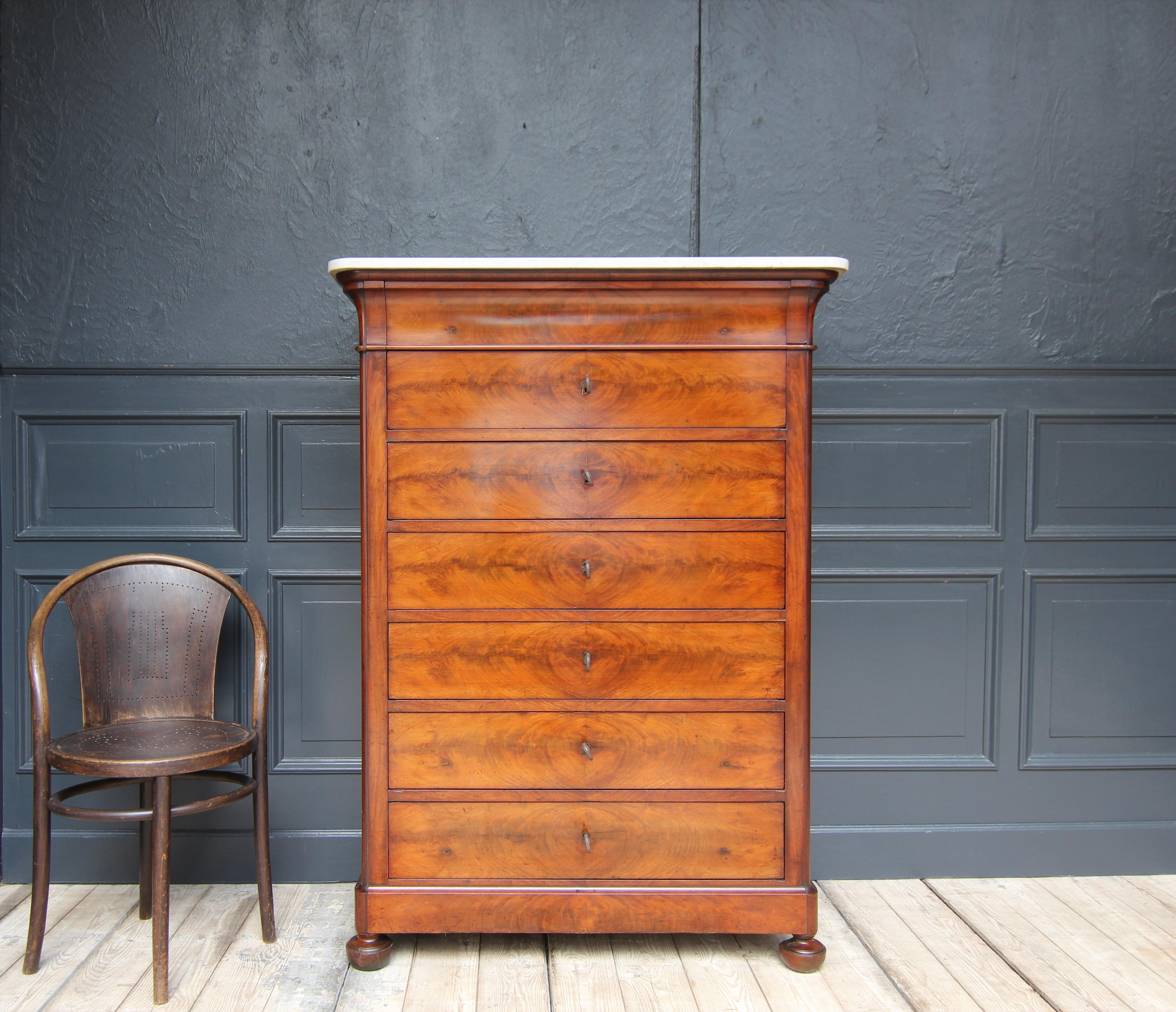 Elegant Louis Philippe high chest of drawers, so-called 