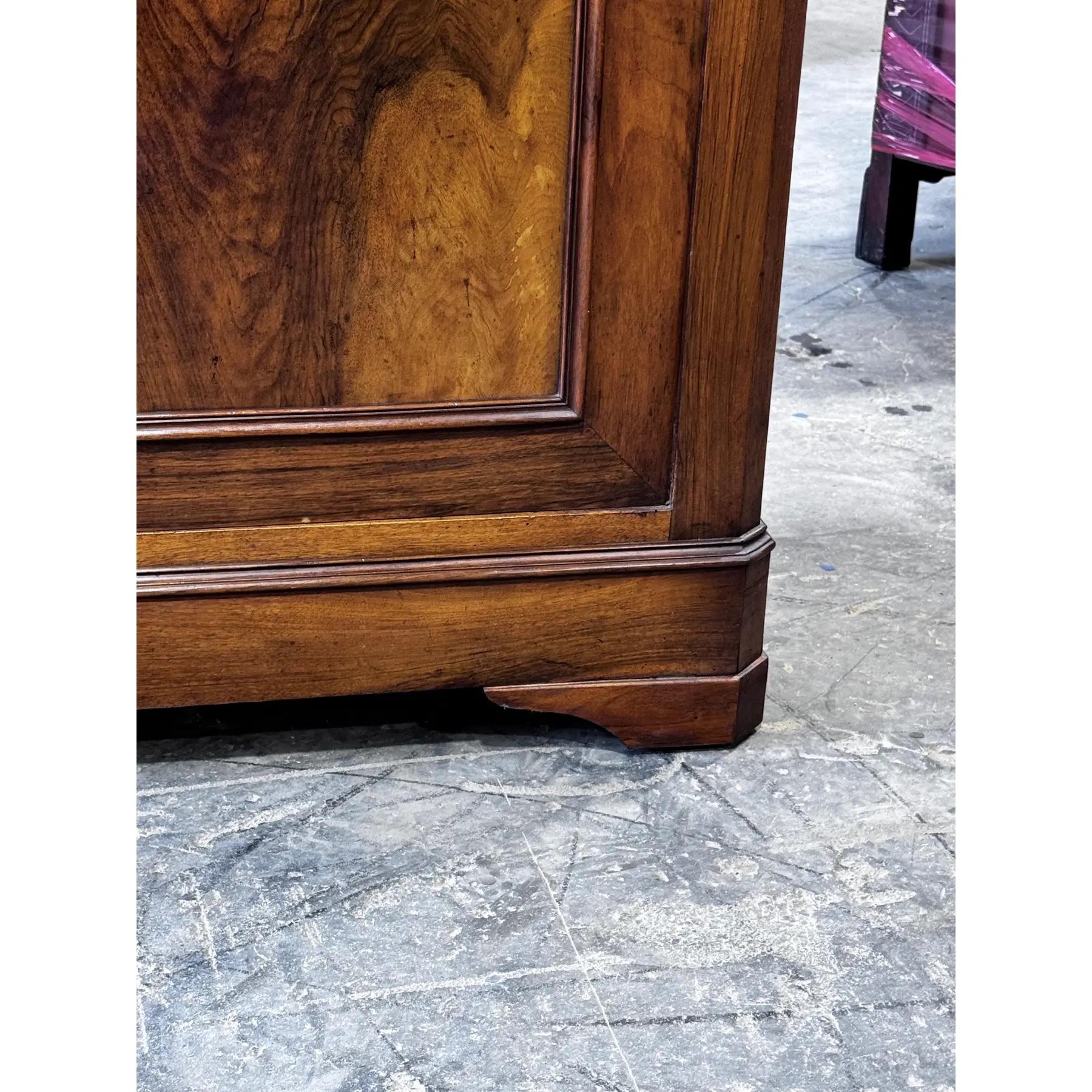This is a beautiful 19th century French server featuring a single drawer above two doors that opens into storage. If this piece looks unusually clean inside it’s because we totally vacuum and thoroughly clean the inside of all the dirt and debris.