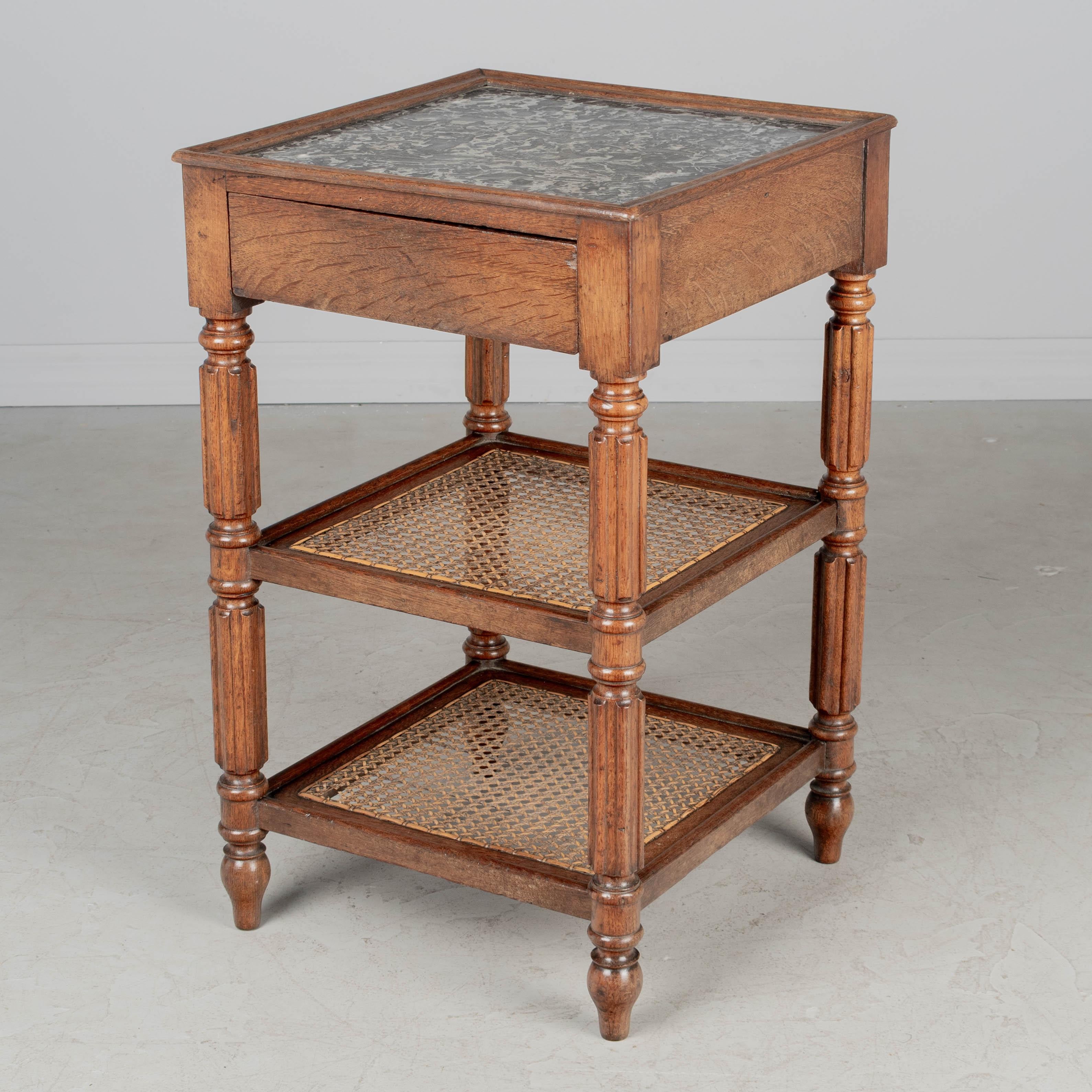 Louis-Philippe Table d'appoint Louis Philippe du 19e siècle en vente