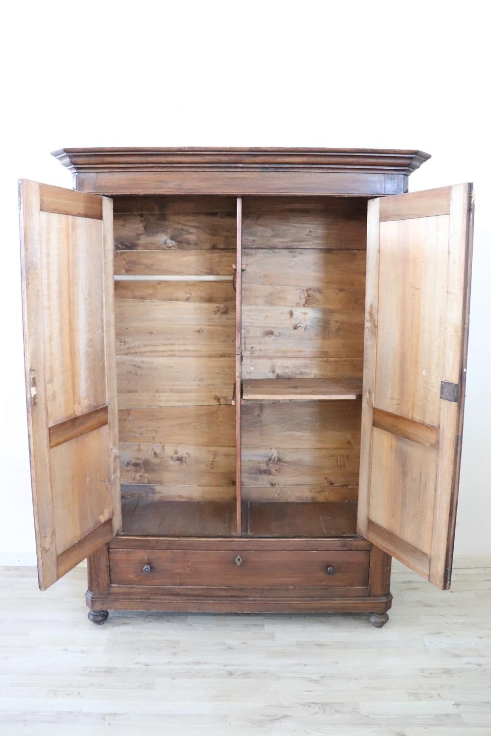 19th Century Louis Philippe Solid Poplar Wood Antique Wardrobe, Armoire  In Good Condition For Sale In Casale Monferrato, IT