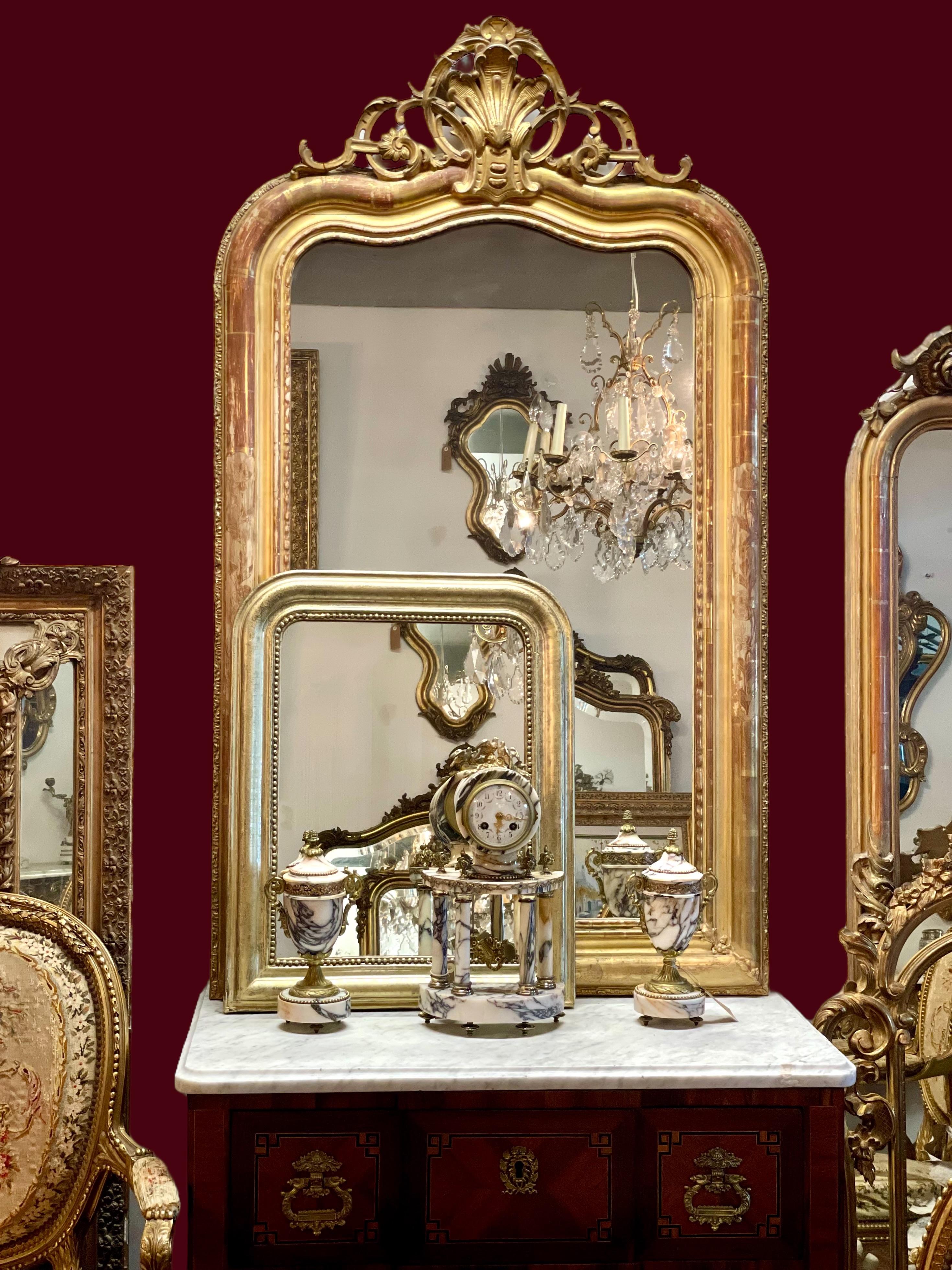 1830s Louis Philippe Wall Giltwood Mirror For Sale 6