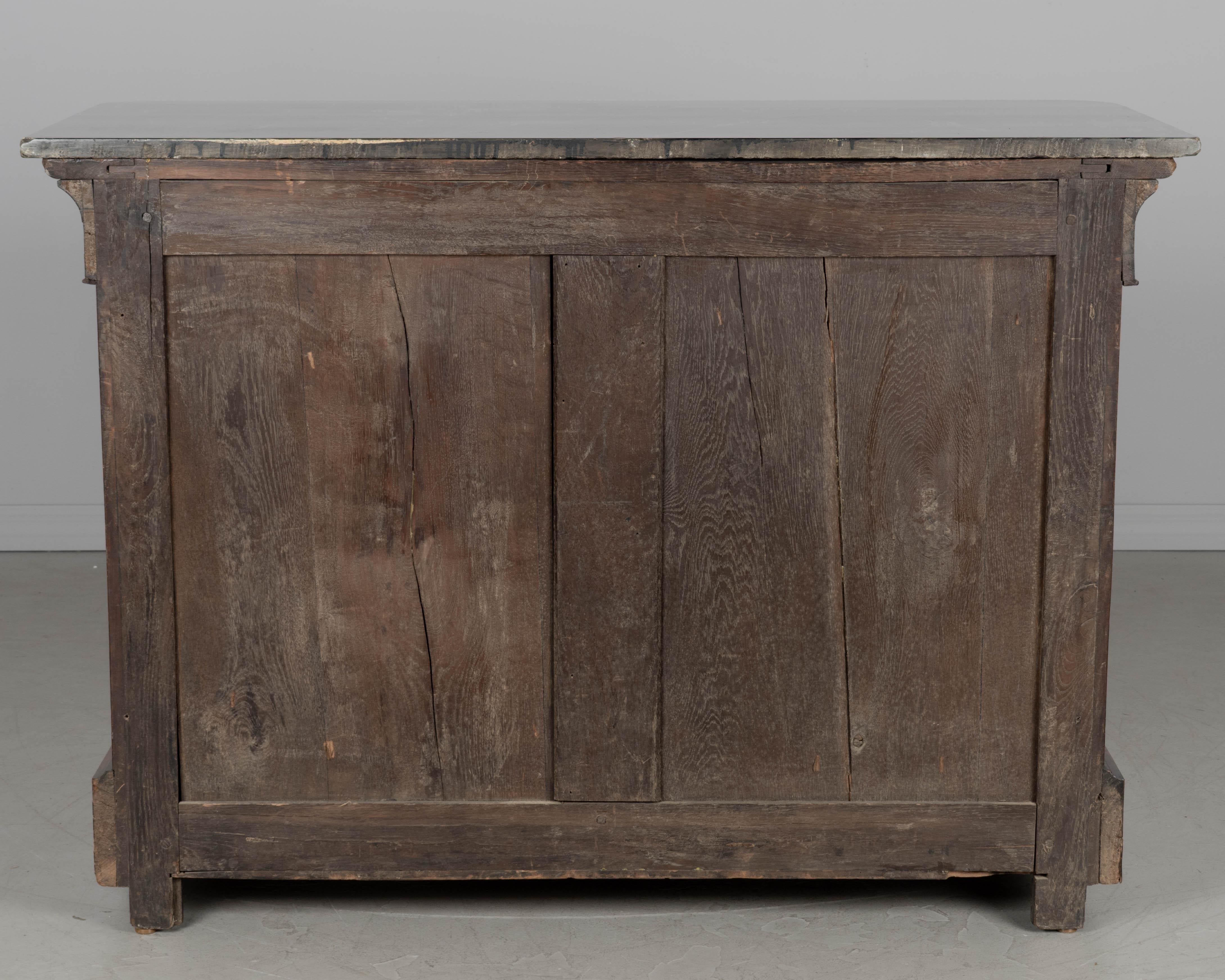 Calco Commode in noce Louis Philippe del XIX secolo in vendita