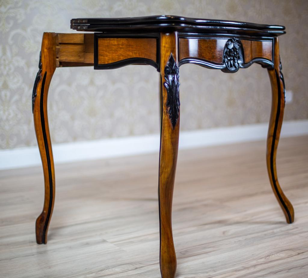 19th Century Louis Philippe Walnut Game Table For Sale 5