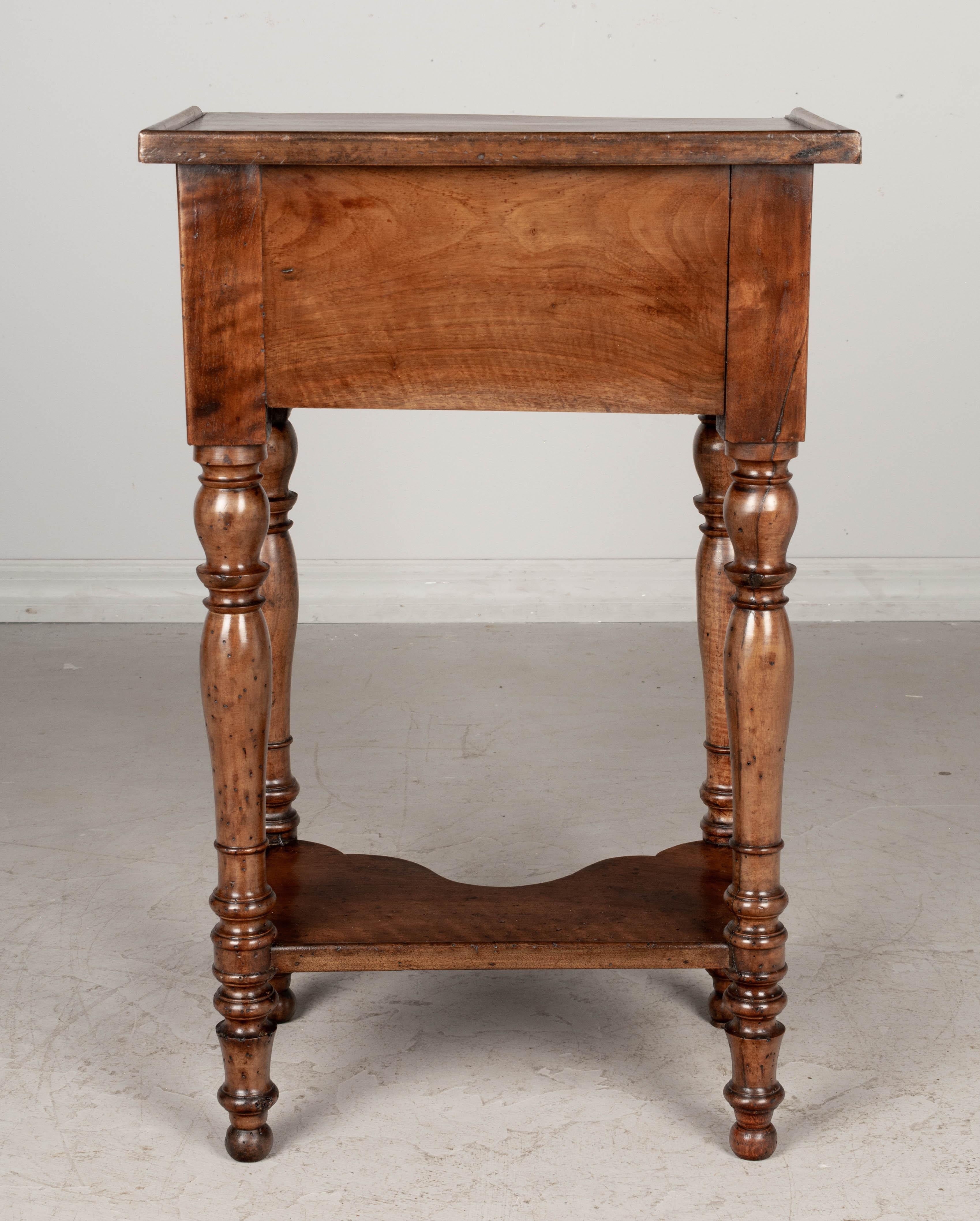 19th Century Louis Philippe Walnut Side Table In Good Condition In Winter Park, FL