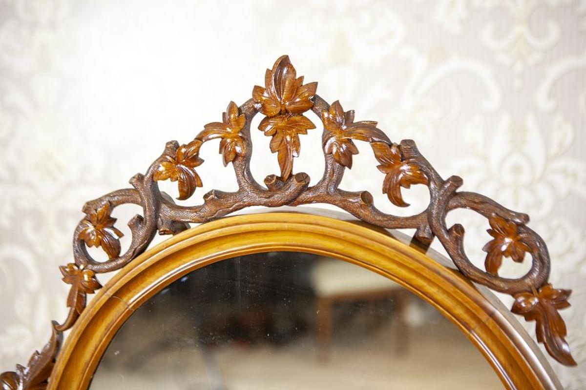 Louis Philippe Walnut Wood & Veneer Dressing Table, Late 19th Century For Sale 2