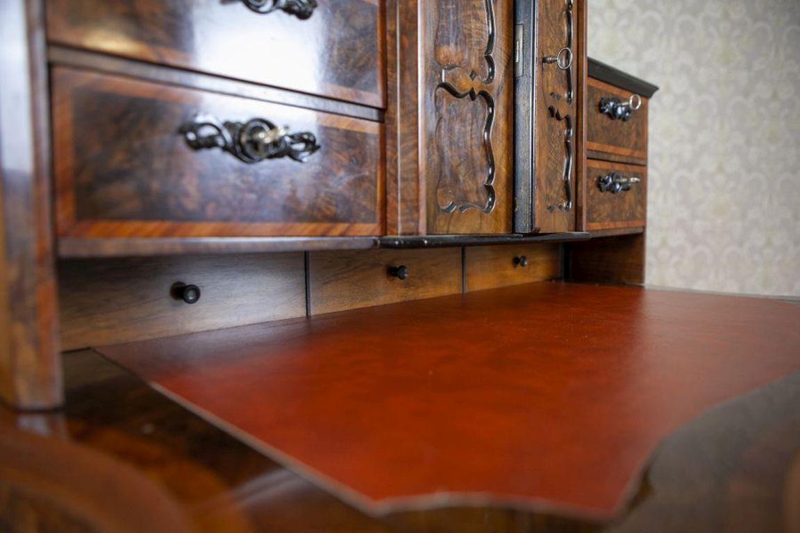 19th-Century Louis Philippe Walnut Wood & Veneer Secretary Desk After Renovation For Sale 4