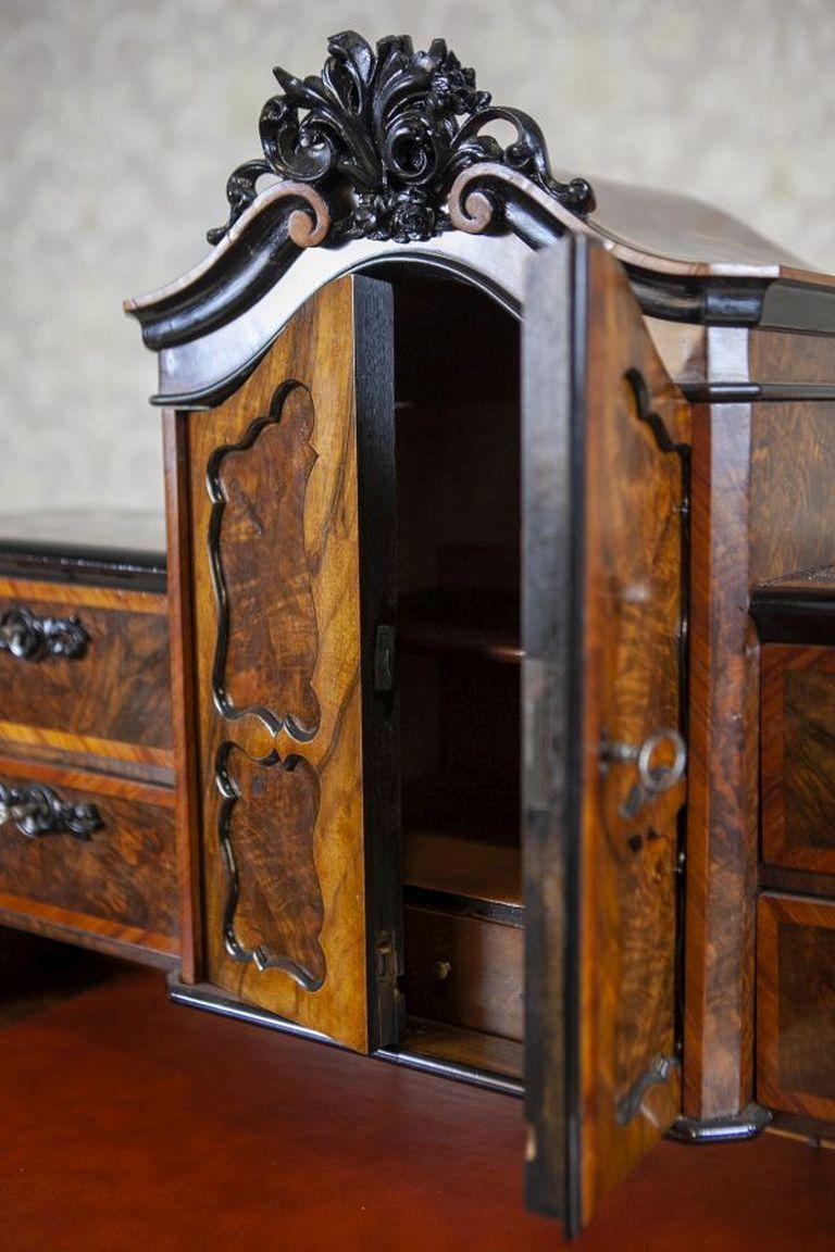 19th-Century Louis Philippe Walnut Wood & Veneer Secretary Desk After Renovation For Sale 3