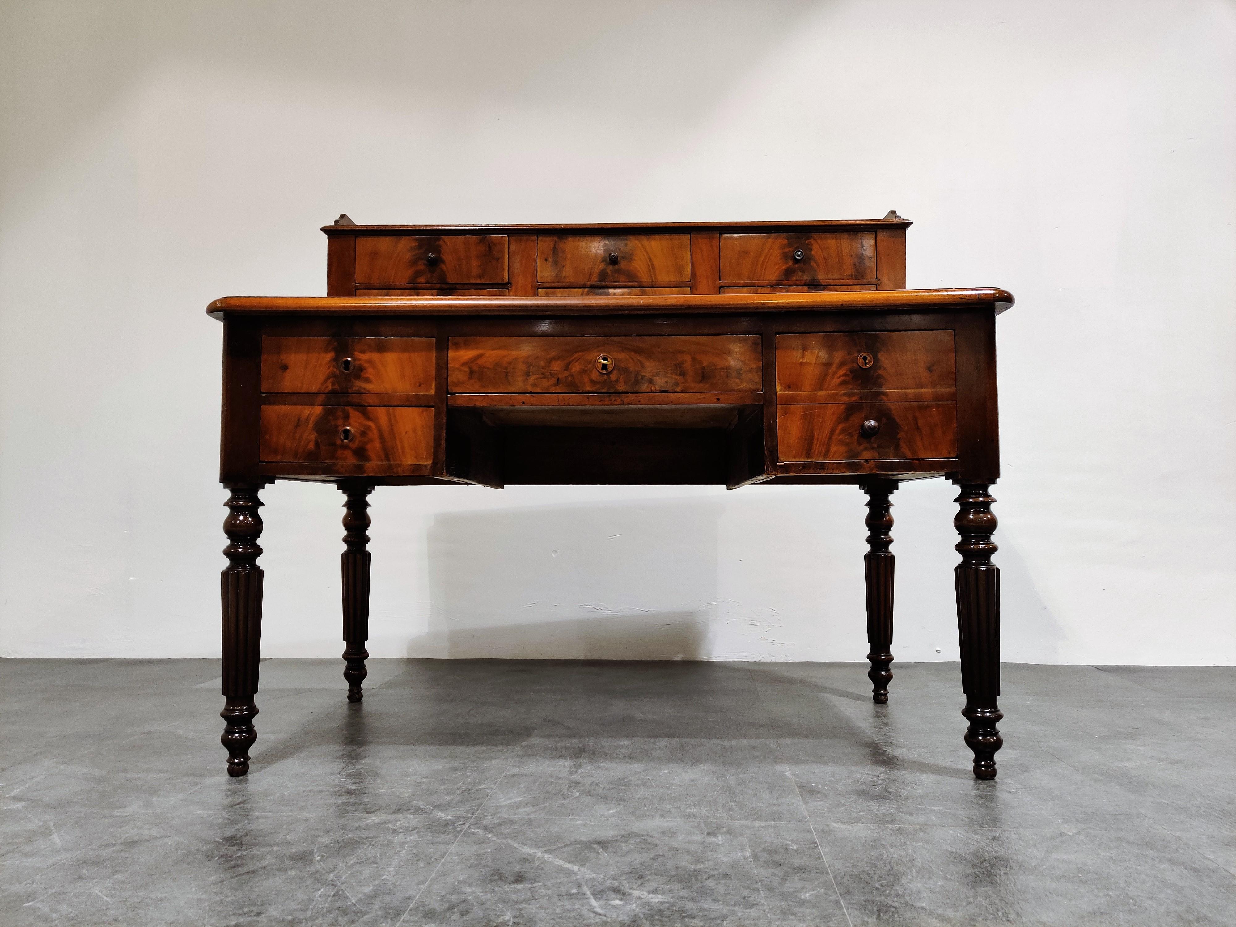 Italian 19th Century Louis Philippe Writing Desk in Walnut