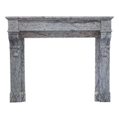 Repisa de chimenea de mármol Bardiglio italiano Louis Phillipe del siglo XIX