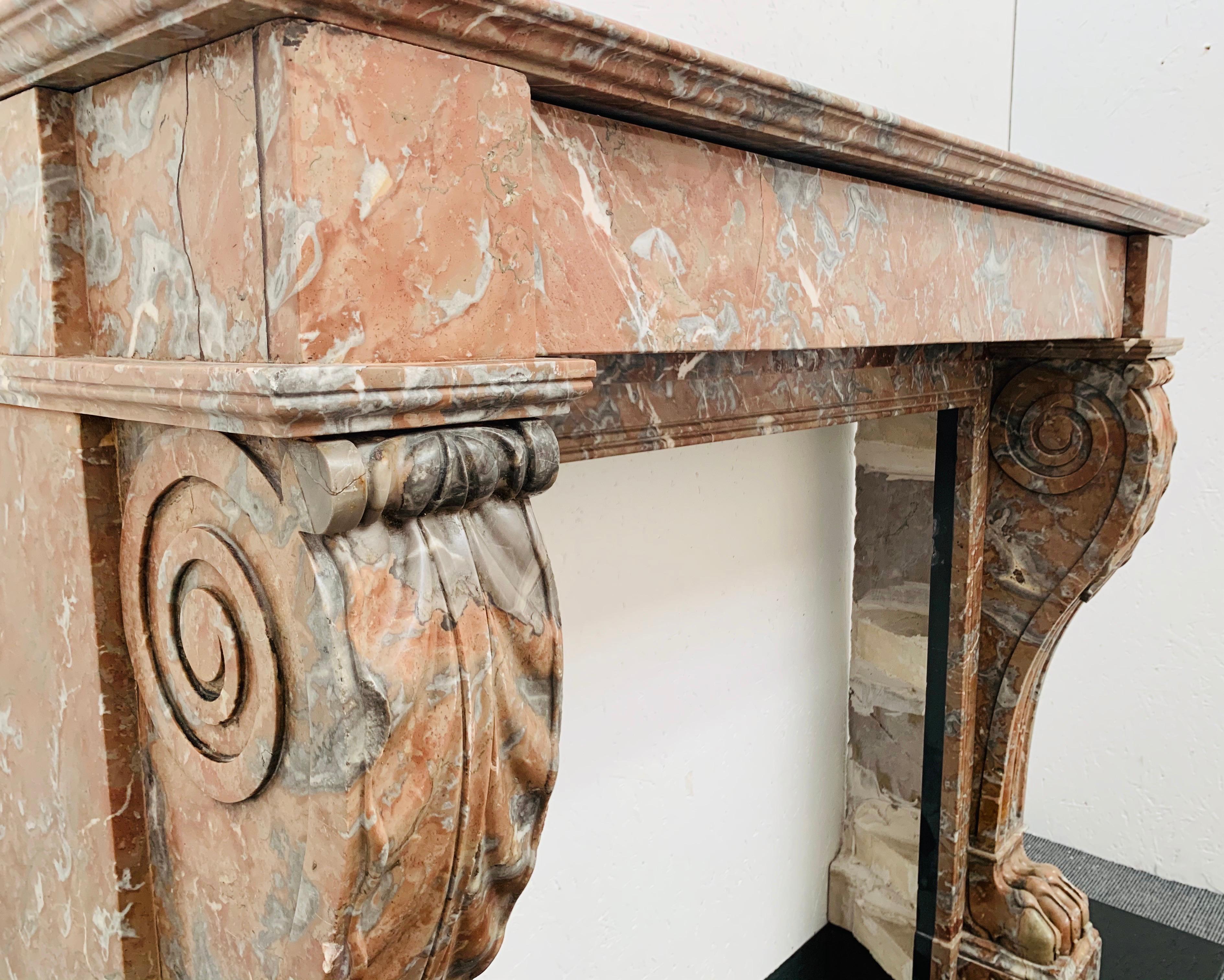 19th Century Louis Rouge Marble Mantlepiece For Sale 4