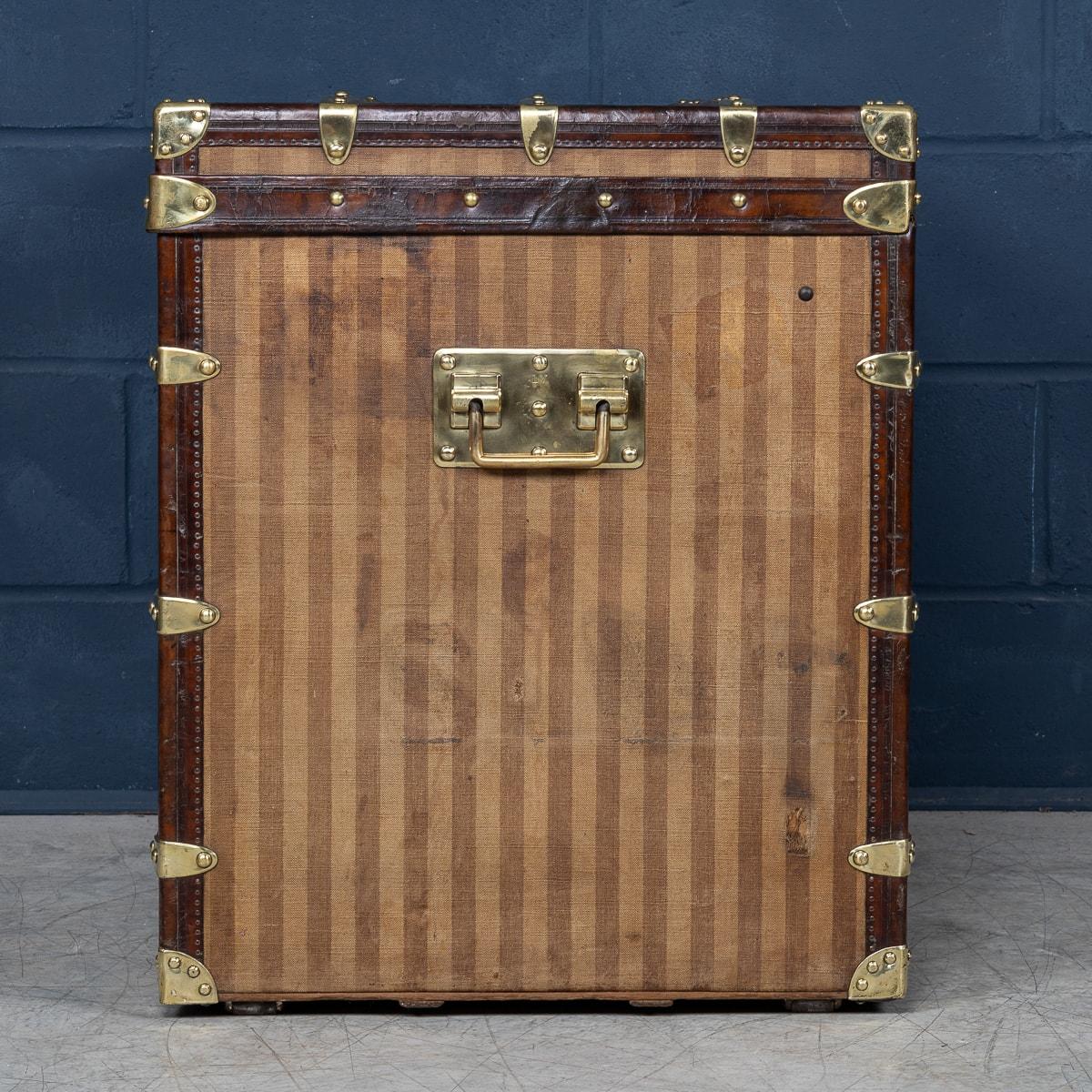 French 19th Century Louis Vuitton Courier Trunk In Striped Canvas, France c.1885 For Sale