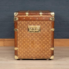 19th Century Louis Vuitton Trunk in Woven Canvas, Paris, circa 1896