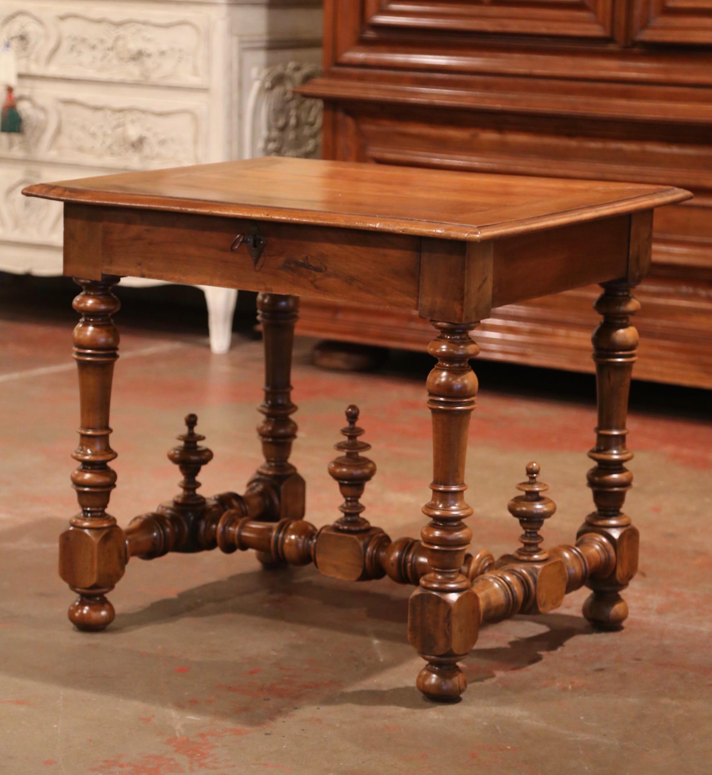 19th Century Louis XIII Carved Walnut and Pear Table with Decorative Finials In Excellent Condition In Dallas, TX