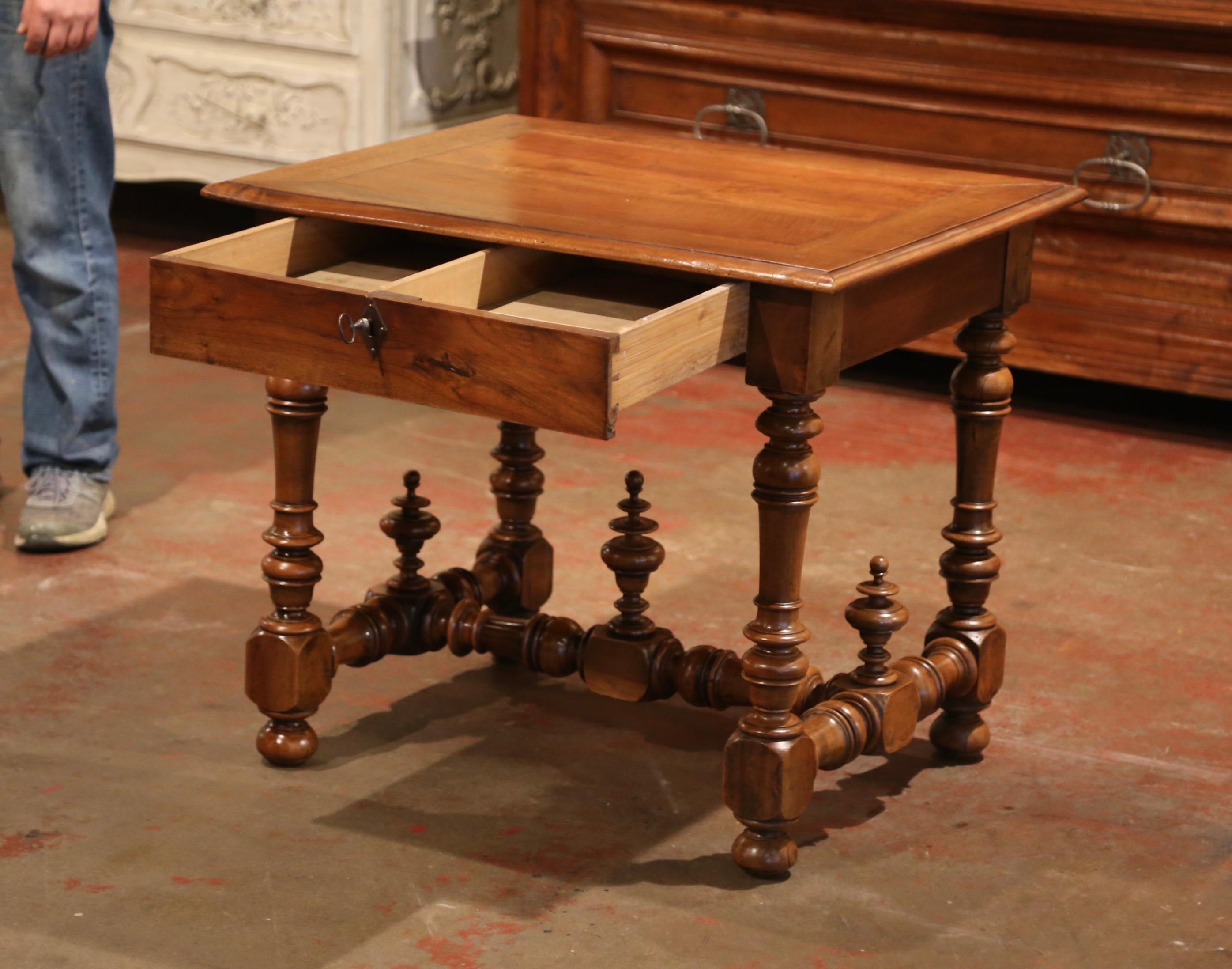 Pearwood 19th Century Louis XIII Carved Walnut and Pear Table with Decorative Finials