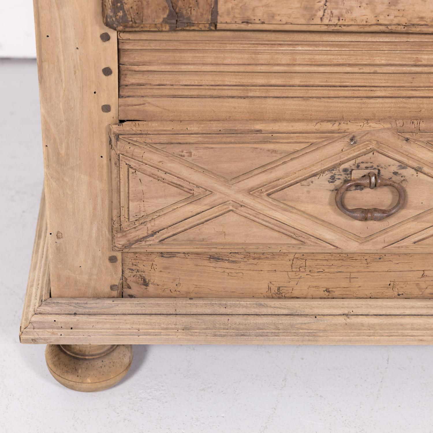 19th Century Louis XIII Style Bleached Walnut Buffet d'Appui 3