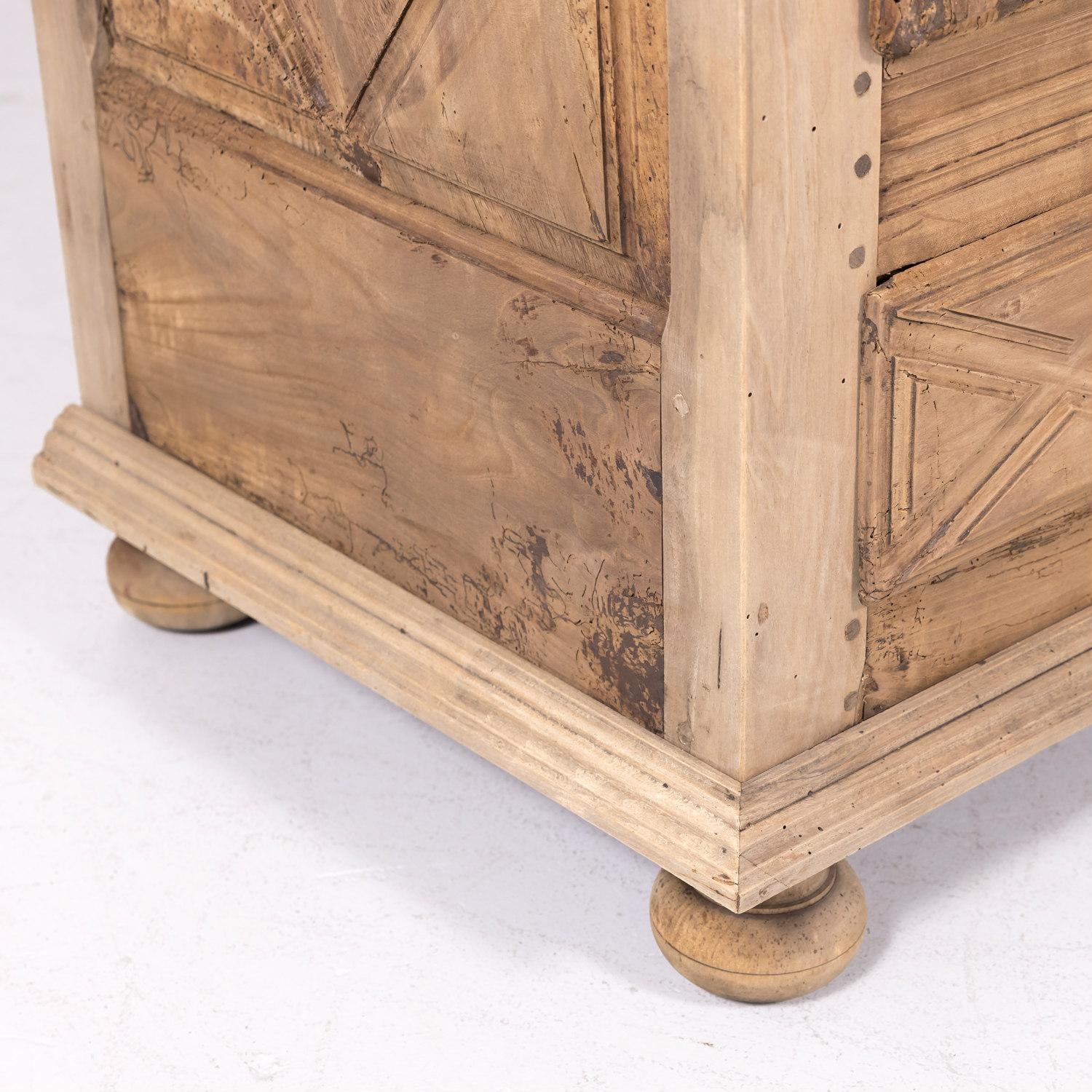 19th Century Louis XIII Style Bleached Walnut Buffet d'Appui 6