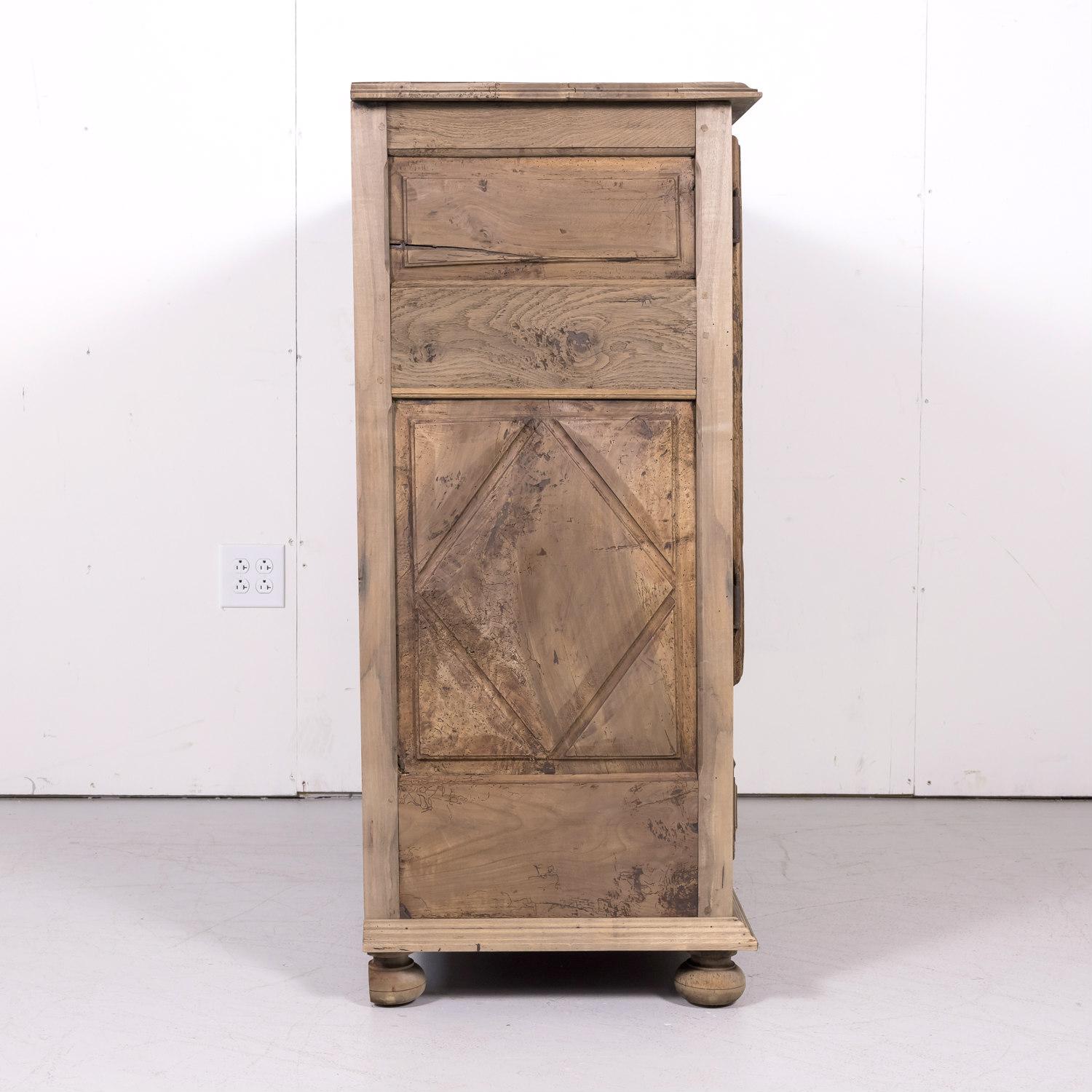 19th Century Louis XIII Style Bleached Walnut Buffet d'Appui 9