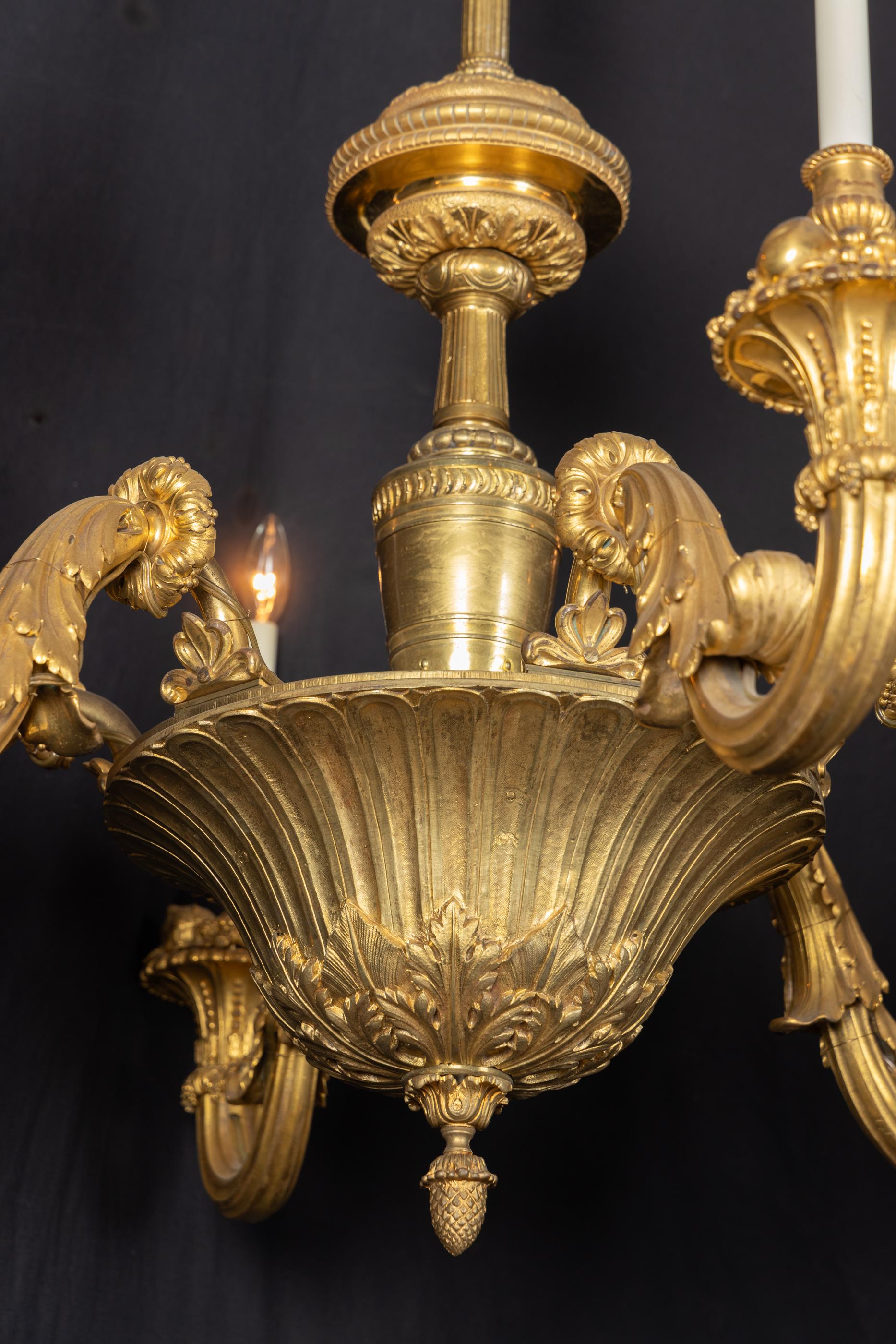 Lampadario in bronzo d'Ore Luigi XIV del XIX secolo in vendita 4