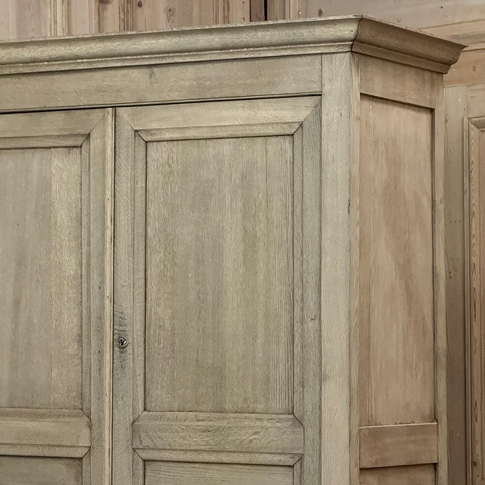 Laiton Buffet Louis XIV du 19ème siècle en Oak Oak décapé en vente