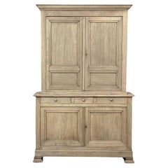 19th Century Louis XIV Buffet in Stripped Oak