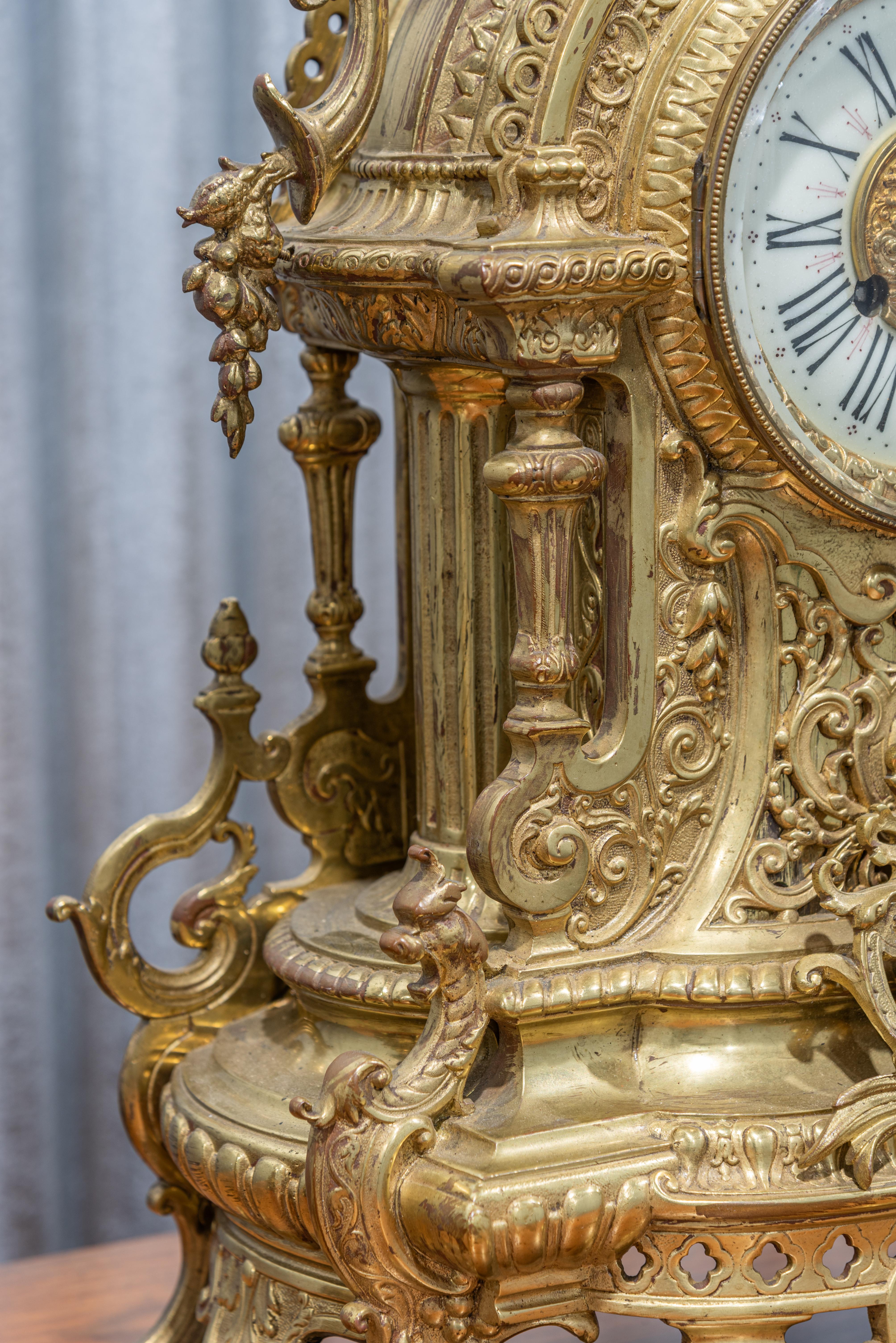 Gilt 19th Century Louis XIV Style Mantel Clock