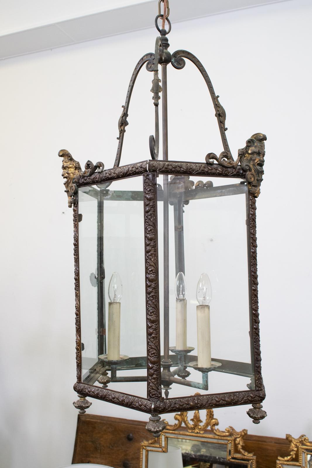 19th Century Louis XIV Style Repousse Brass and Ormolu Hexagonal Lantern For Sale 1