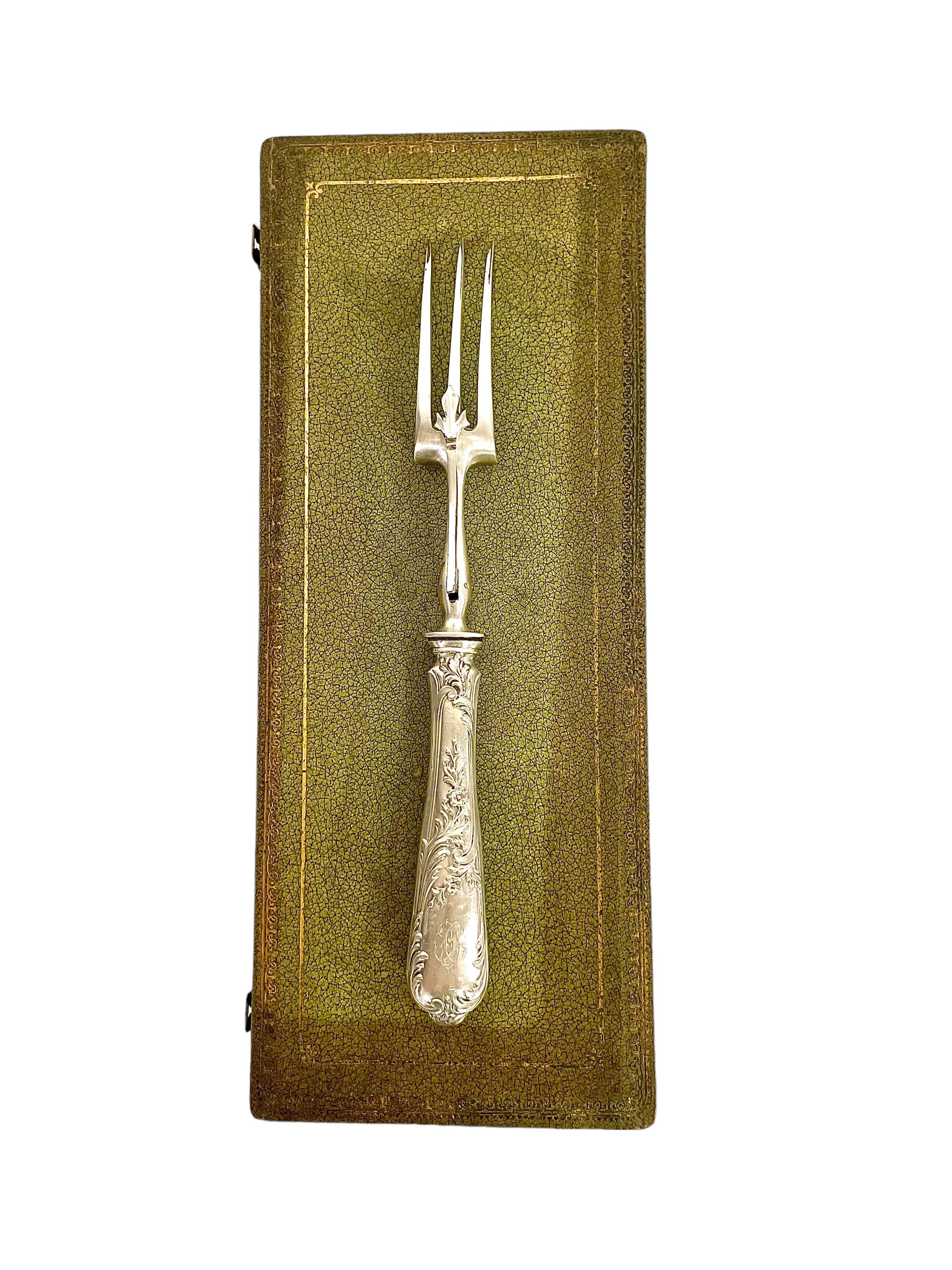 19th Century French Louis XIV Style Gigot Lamb Silver Plated Carving Set For Sale 7