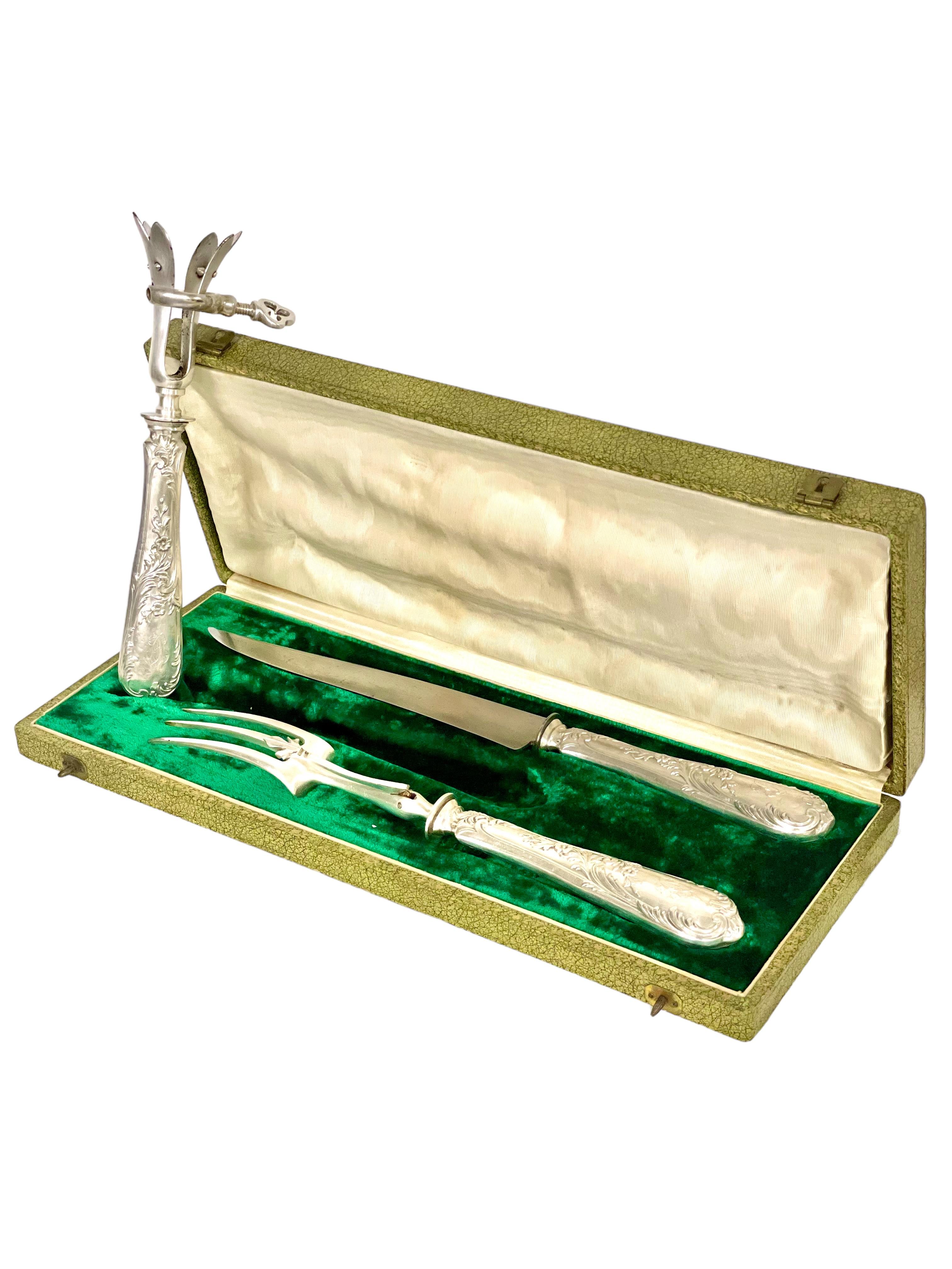 19th Century French Louis XIV Style Gigot Lamb Silver Plated Carving Set For Sale 8
