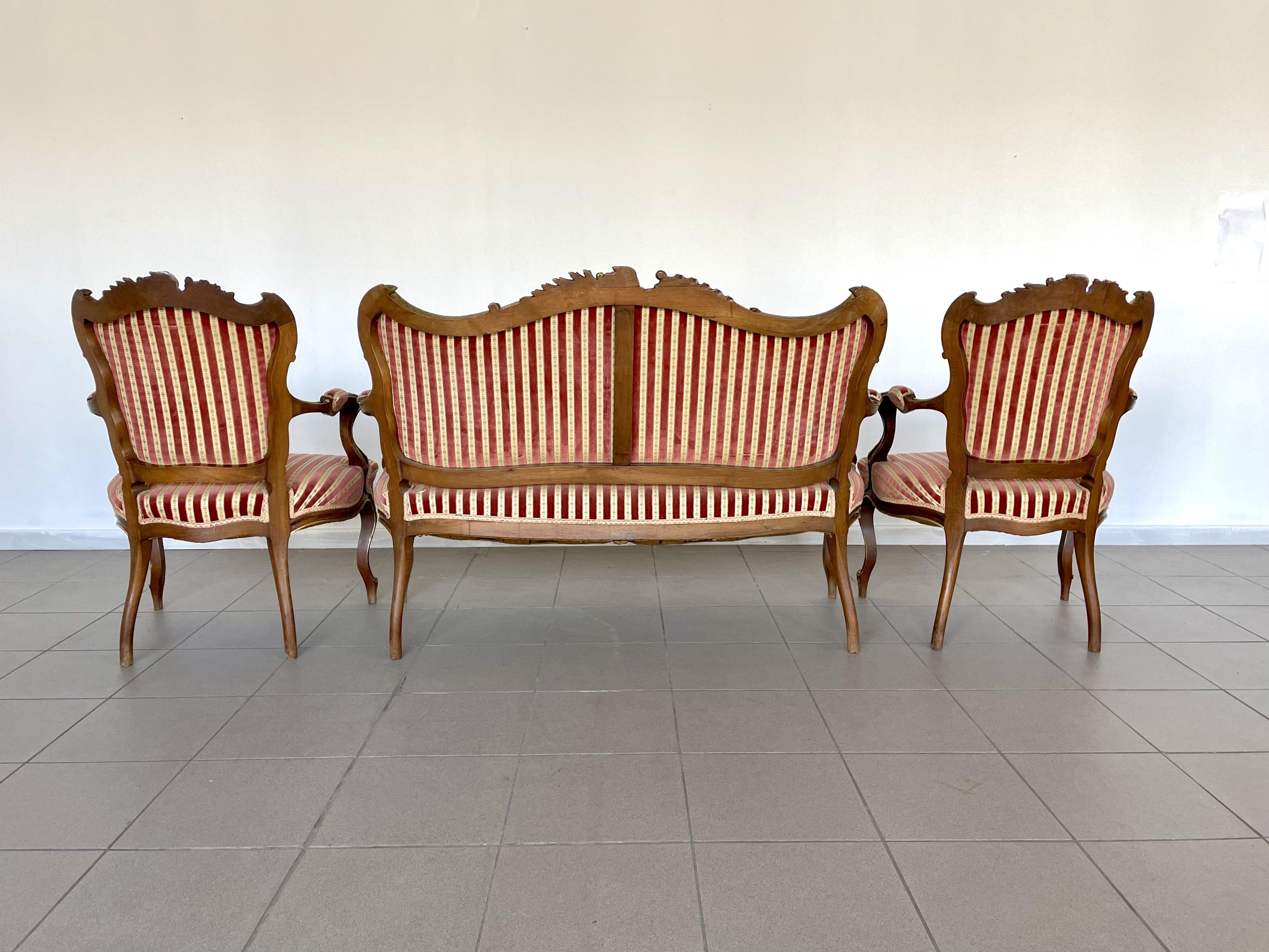 19th Century  Louis XV Canapé / Sofa Set With Matching Armchairs - 3 Pieces 3