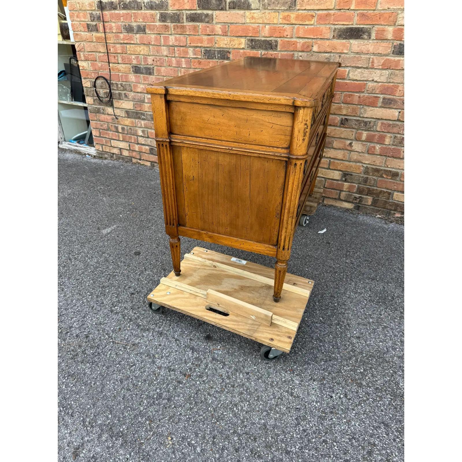 19th Century Louis XV Chest of Drawers For Sale 1