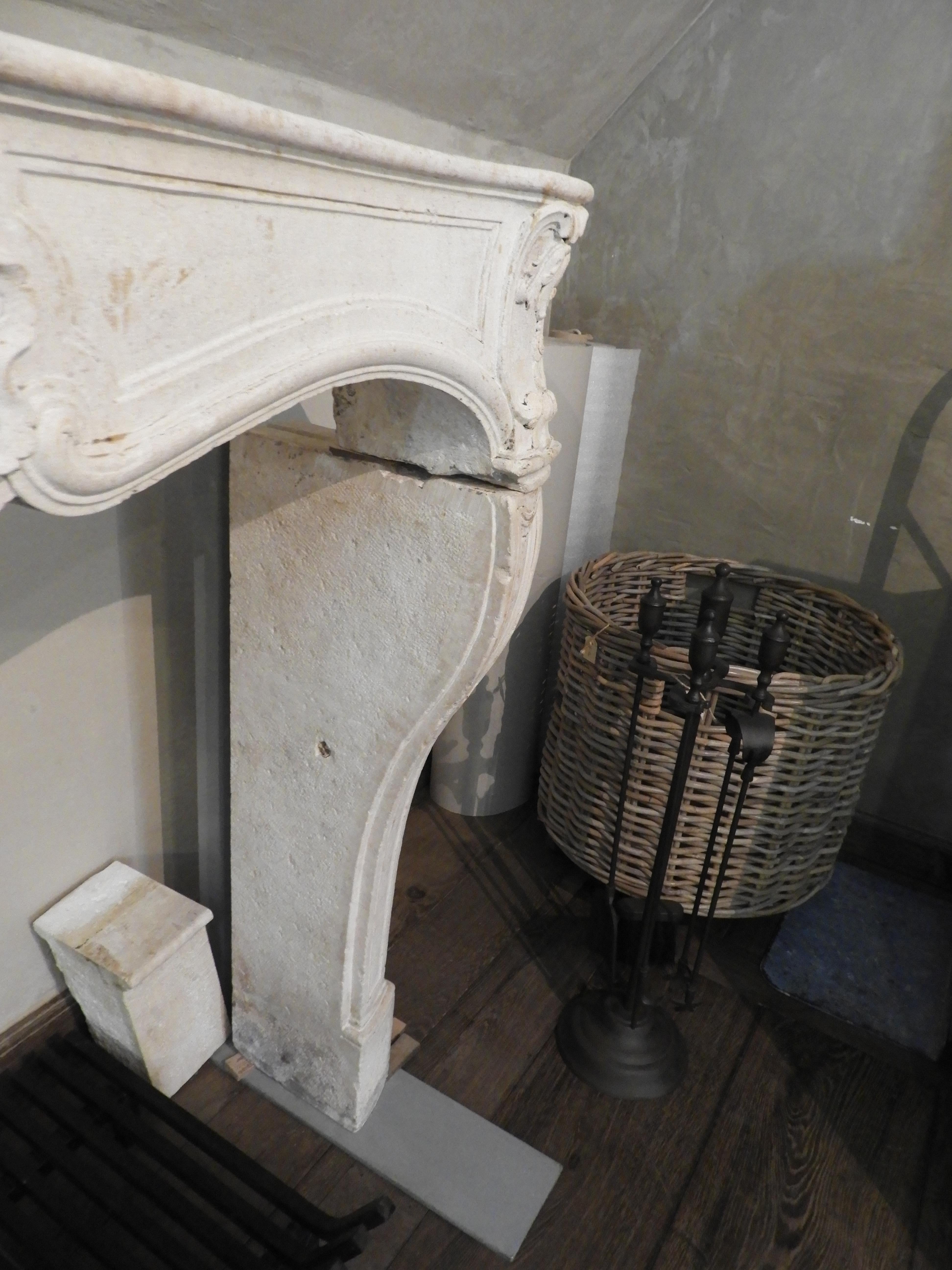 19th Century Louis XV Fireplace in French Limestone  For Sale 11