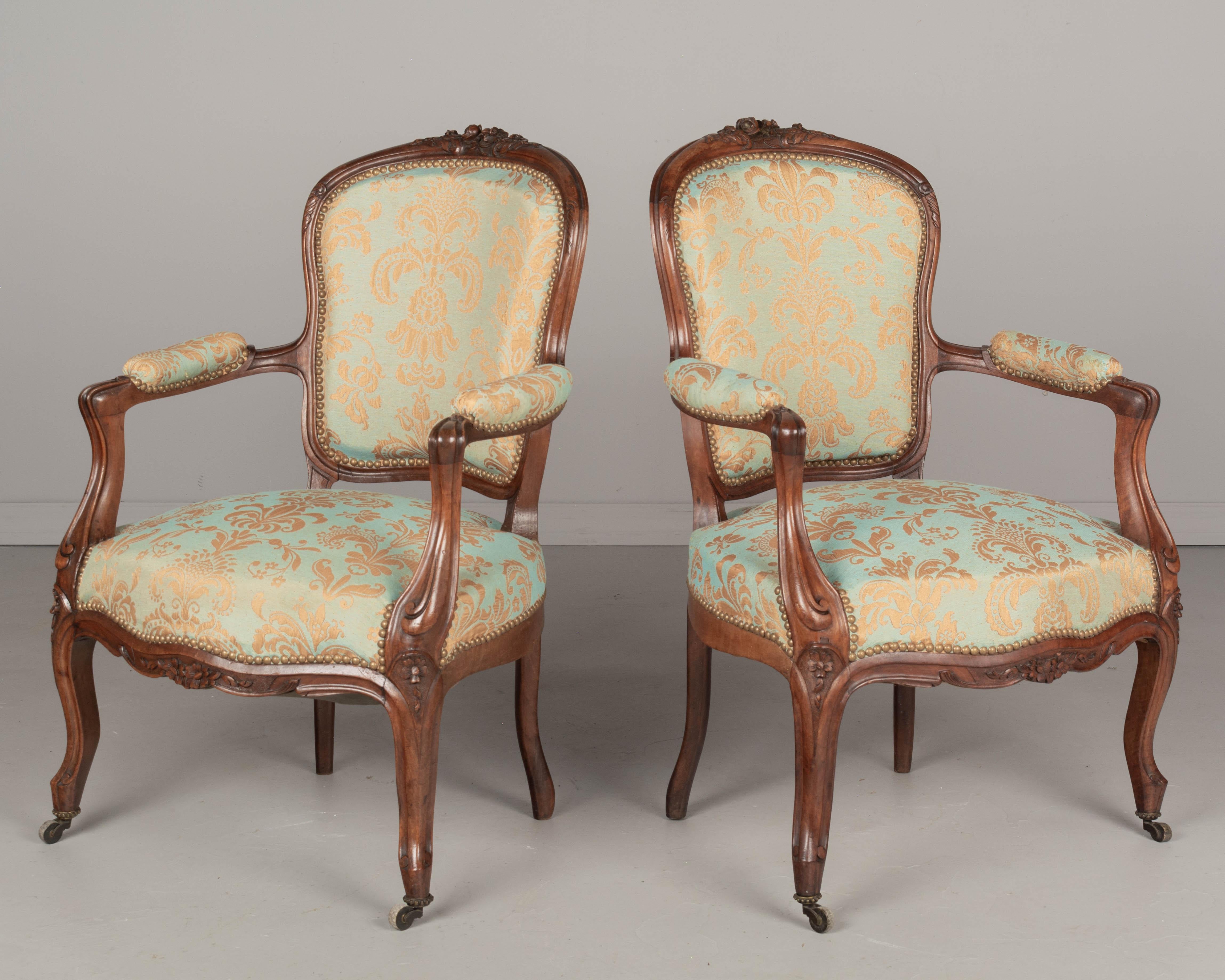 19th Century Louis XV French Fauteuil Armchairs, a Pair For Sale at 1stDibs